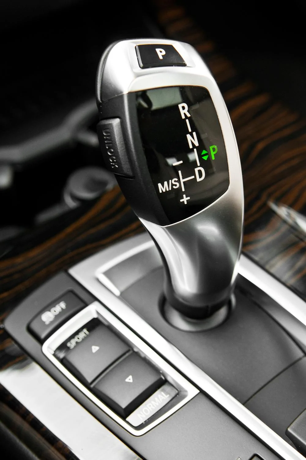 Jeep Wrangler JL Start Engine without a Key! 2011-bmw-x3-xdrive28i-gear-shift-kno
