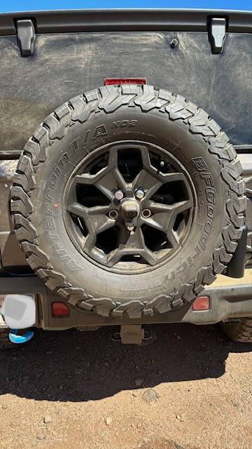 Jeep Wrangler JL Beginner Needs Help - Tire Upgrade IMG_2173