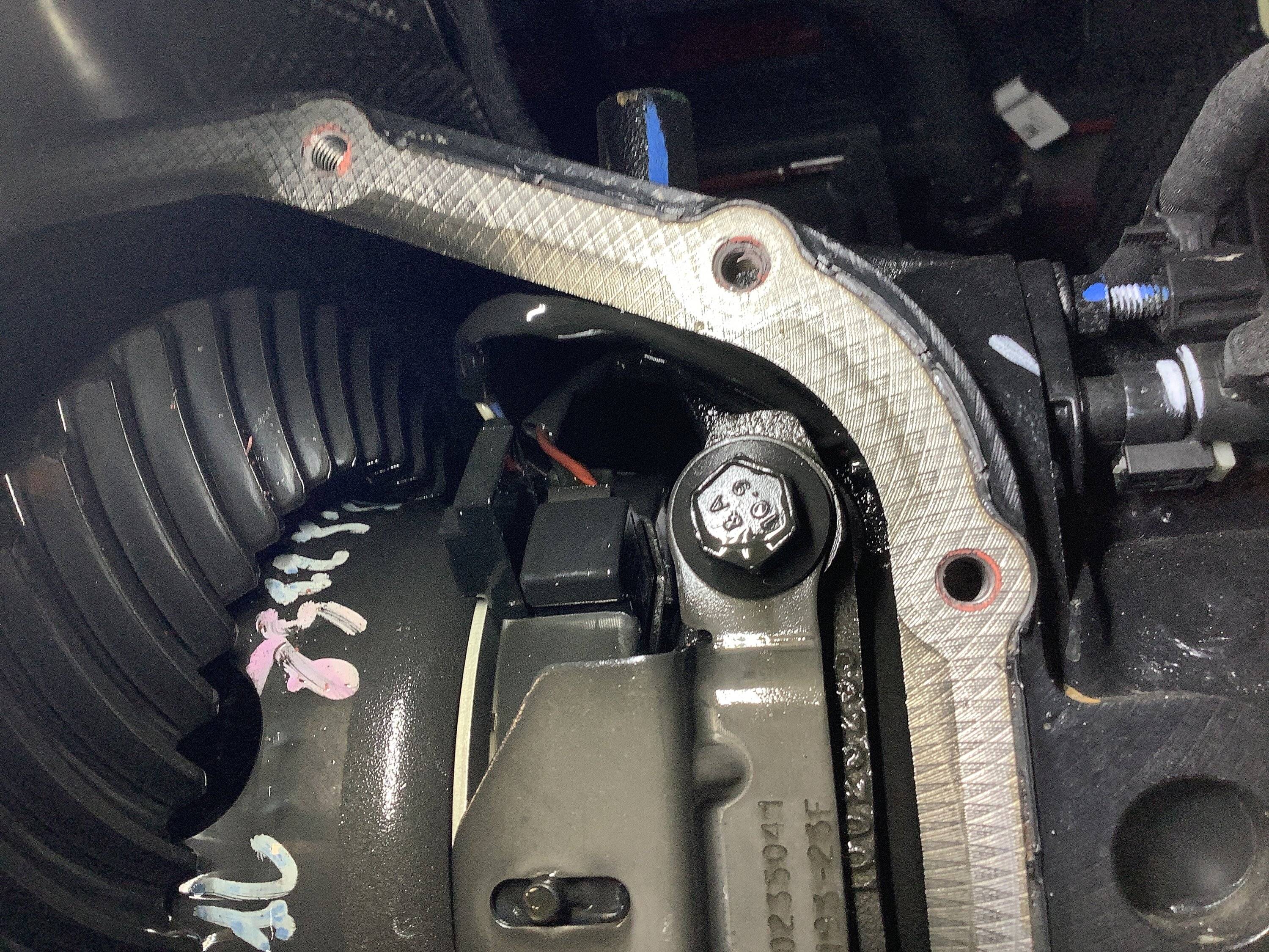 Jeep Wrangler JL Locker Position Sensor Potting - DANA 44 IMG_1290