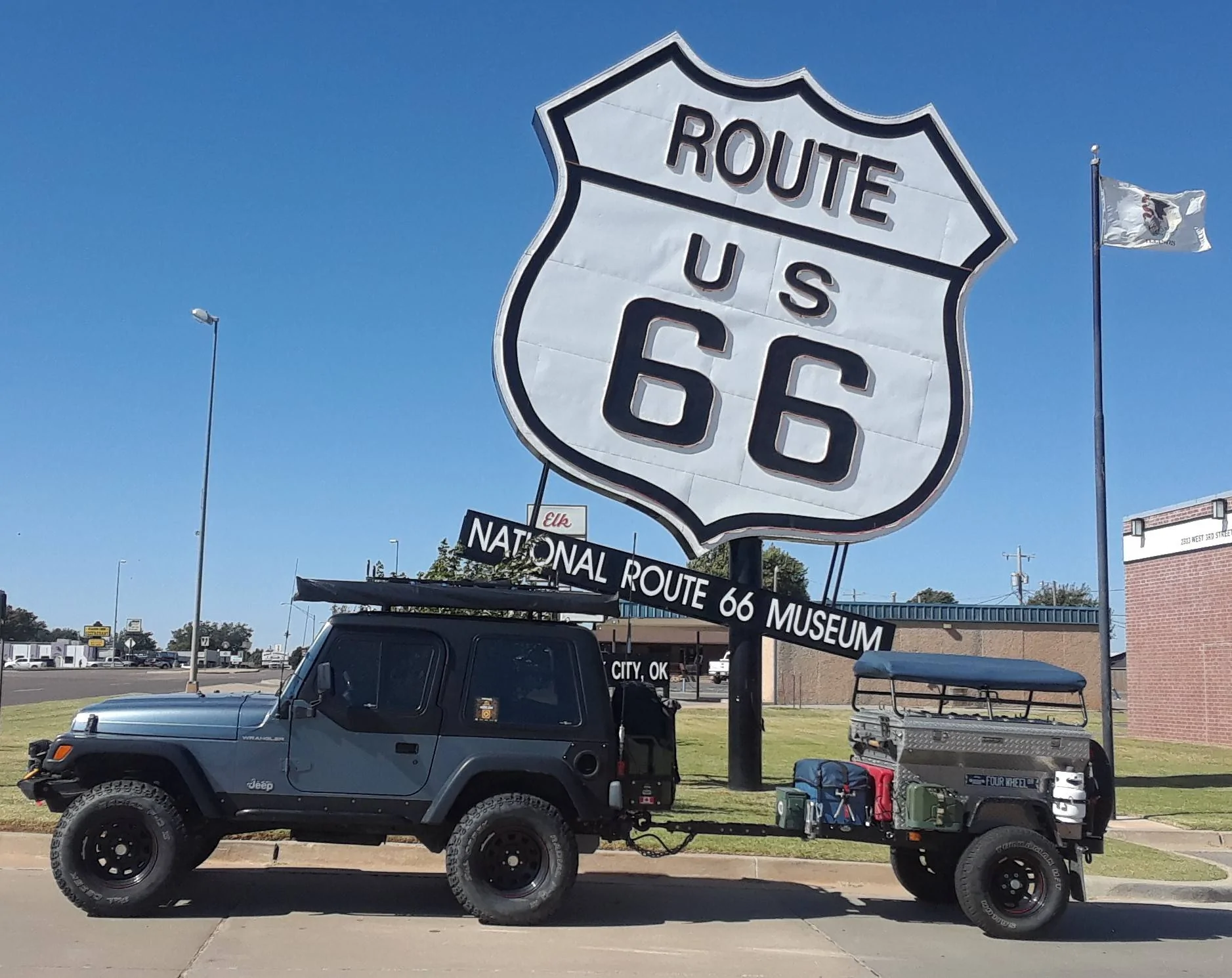 Jeep Wrangler JL Driving cross country and sleeping in my JLU Trip.1 (2)