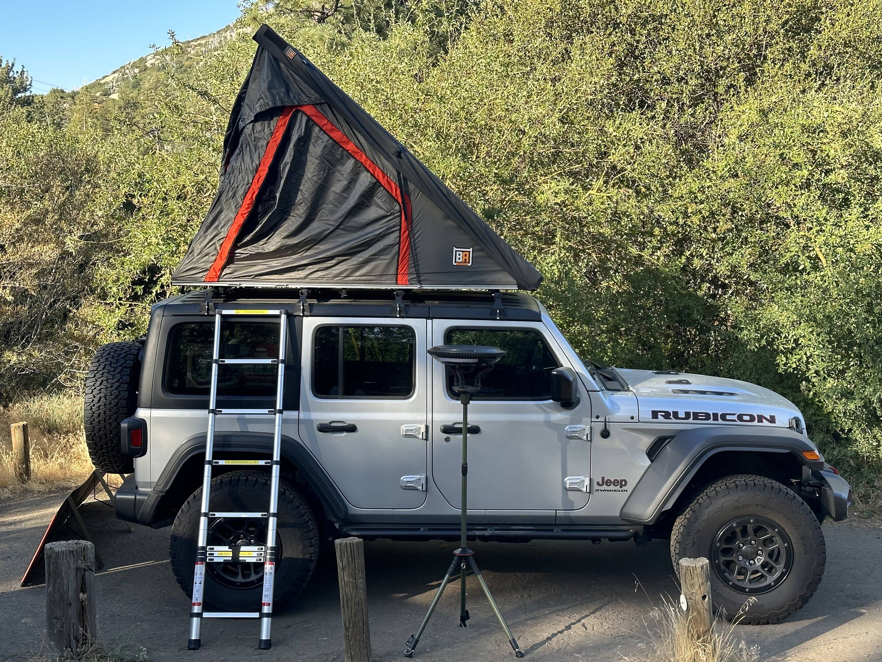 Jeep Wrangler JL Has anyone tried Exposed Racks? IMG_1238