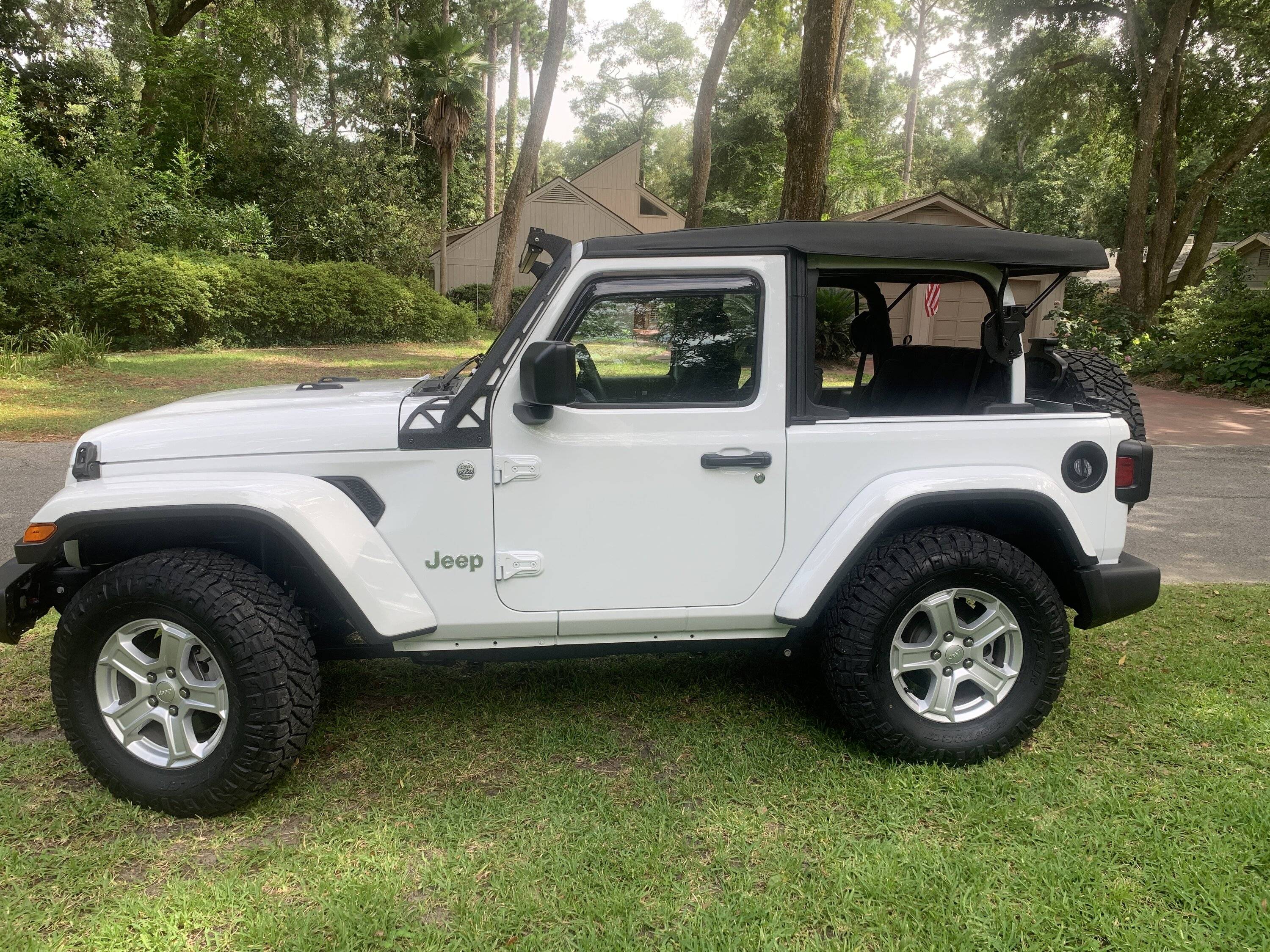 Jeep Wrangler JL 2018 JLUR significant electrical issues 61506828405__F454FDED-0C5E-41B1-8FC9-C441B2096DC5
