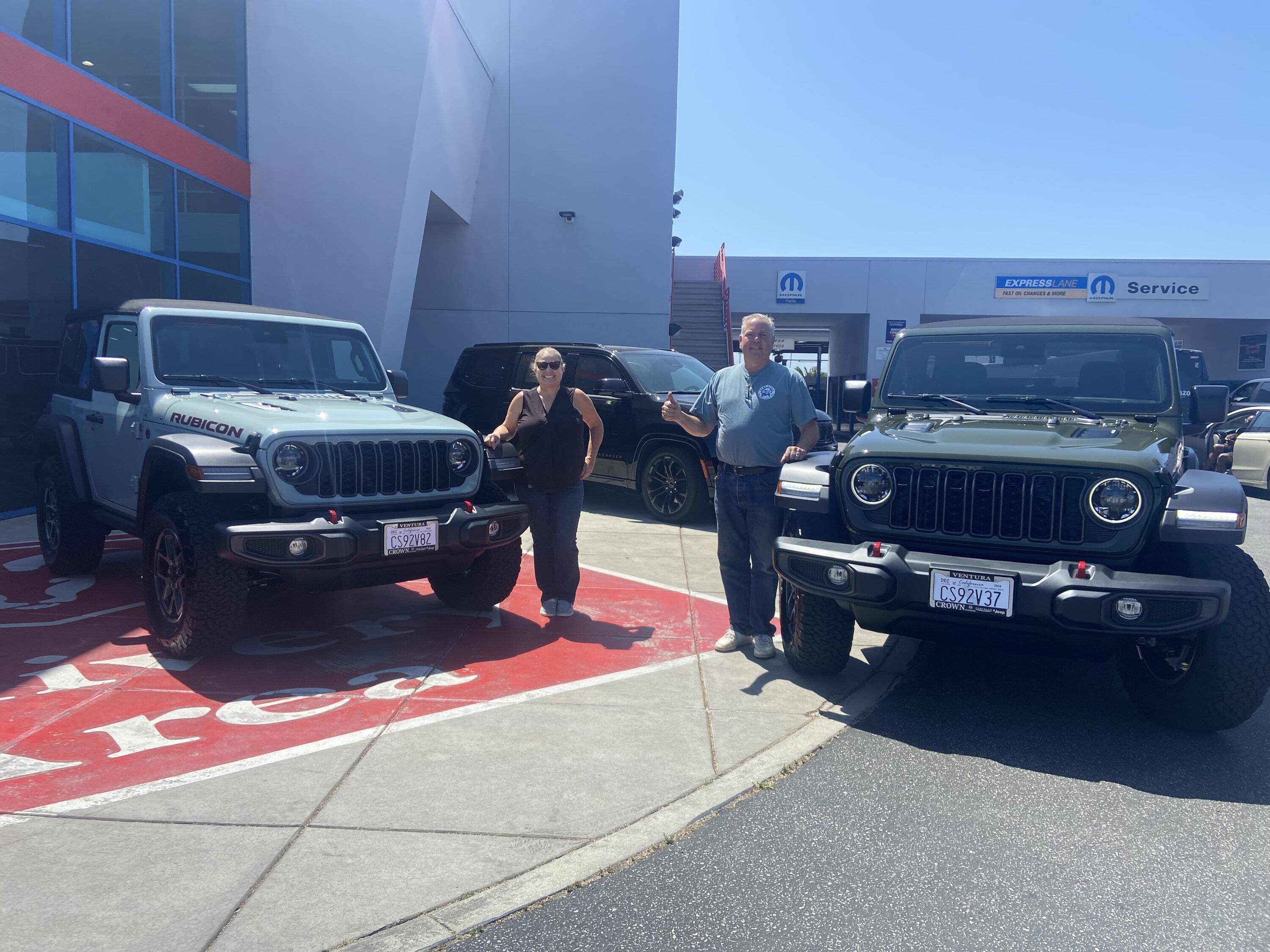 Jeep Wrangler JL 2 door vs 4 door debate solved IMG_2469