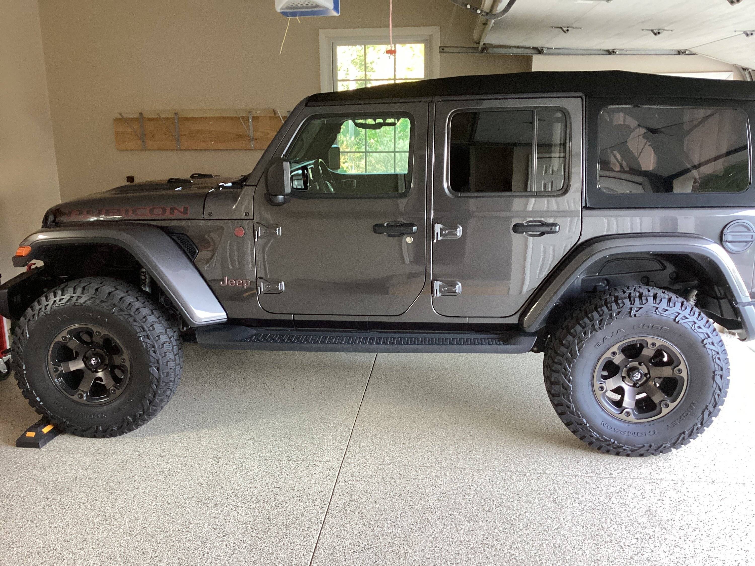 Jeep Wrangler JL Fitting 37s on JLU? image