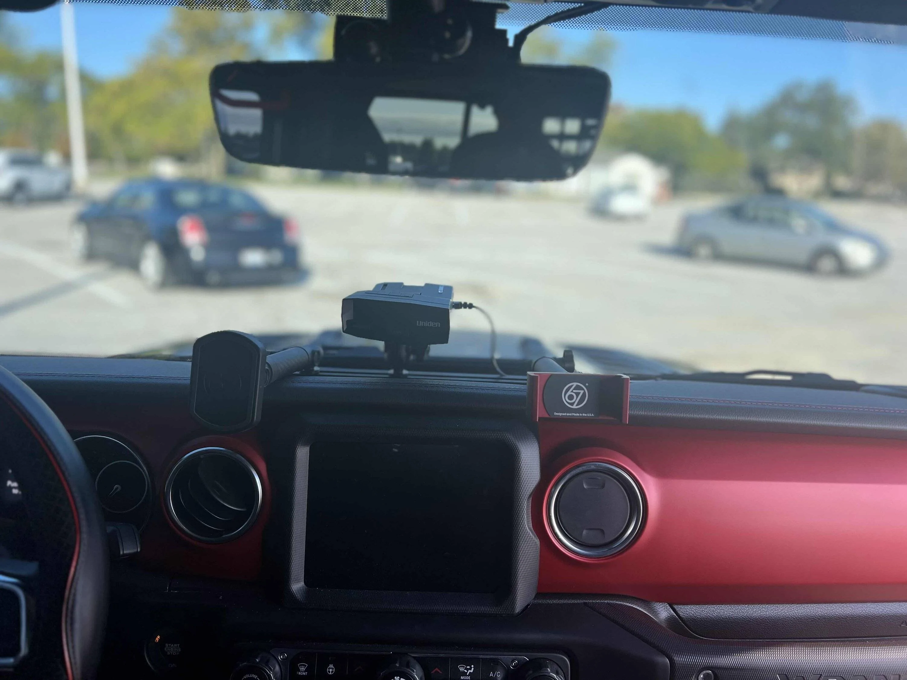 Jeep Wrangler JL Hiding wires 1