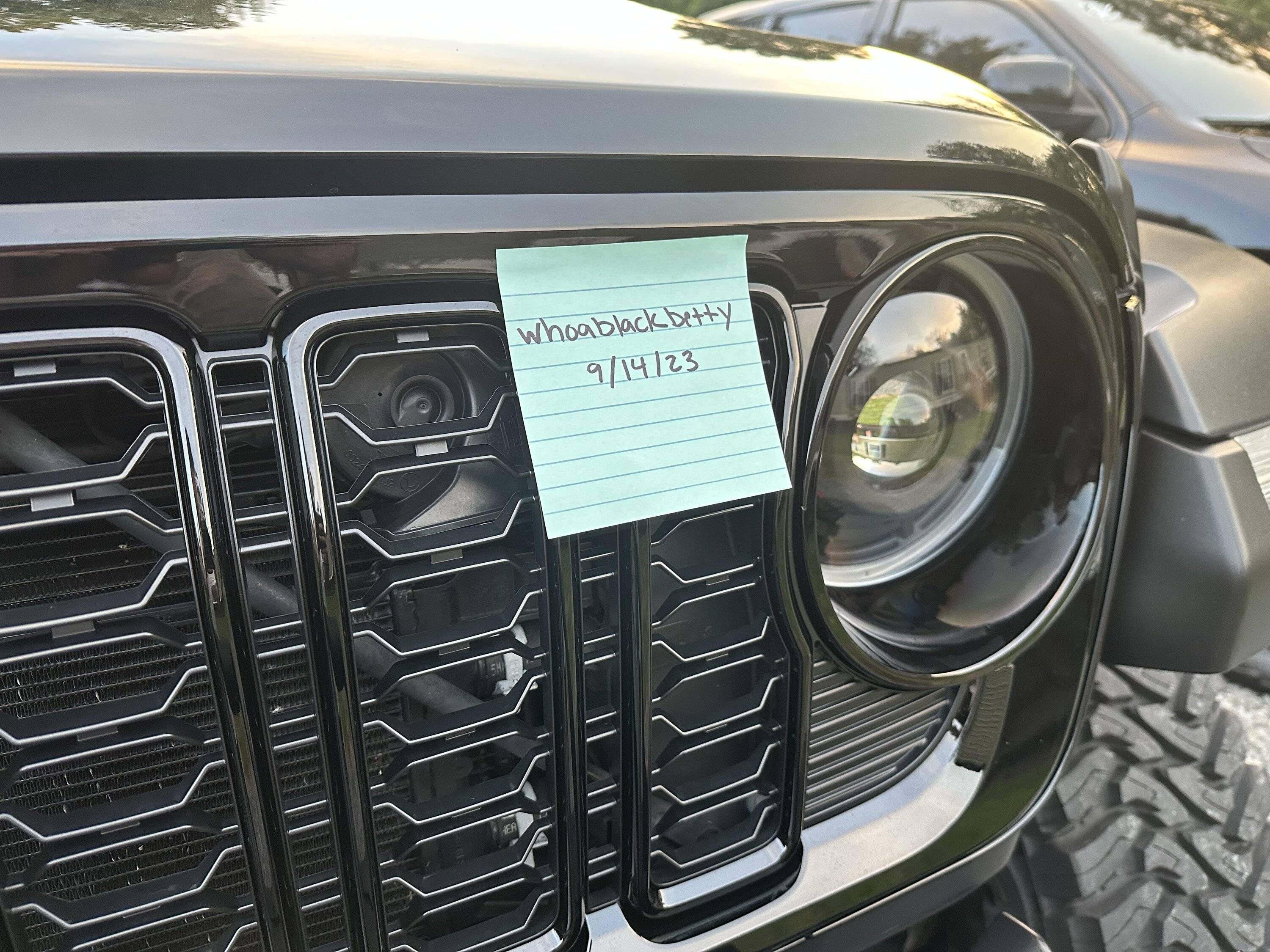 Jeep Wrangler JL 2024 Willys Grille IMG_5642