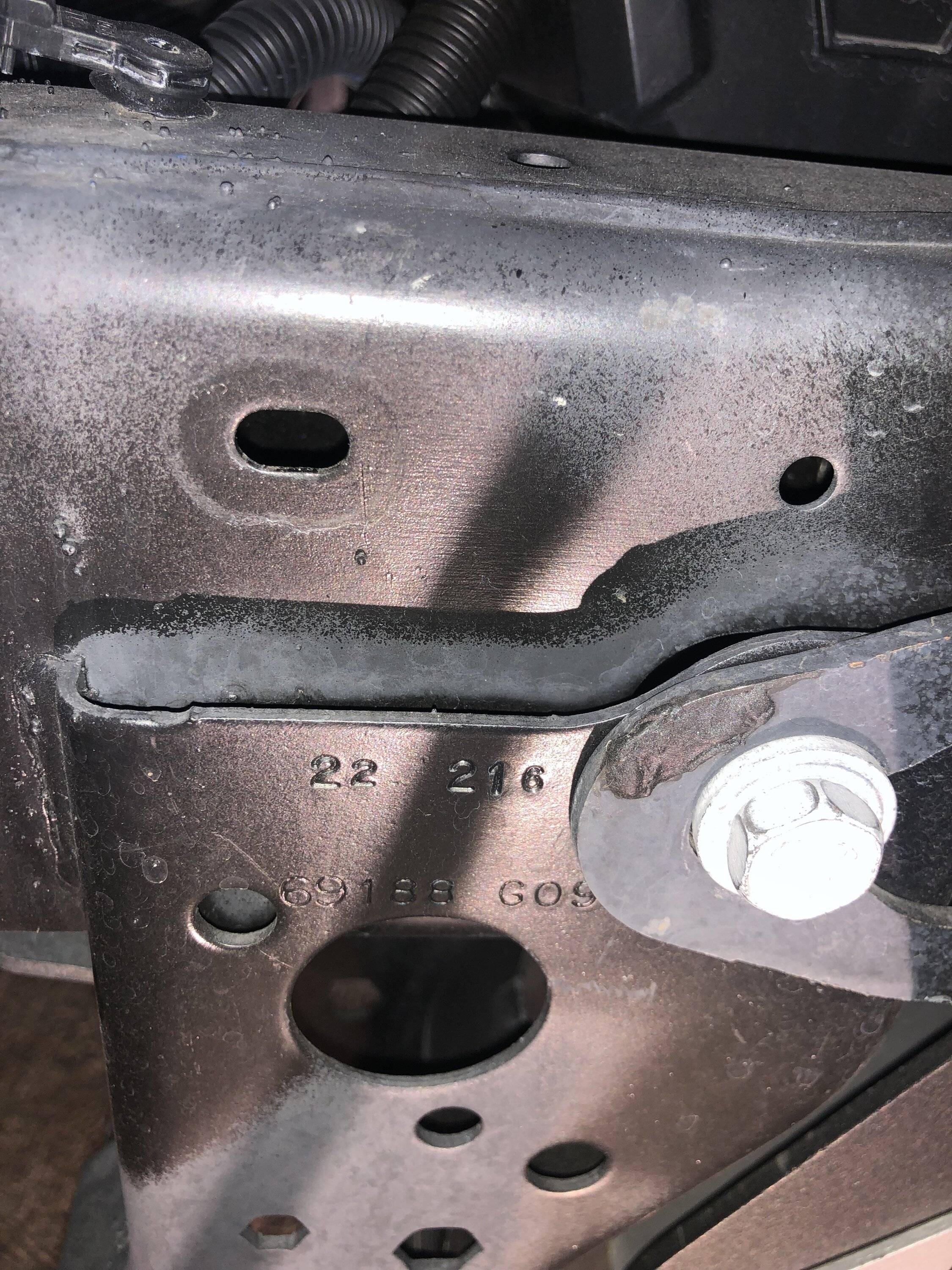 Jeep Wrangler JL Random Wire? IMG_1526