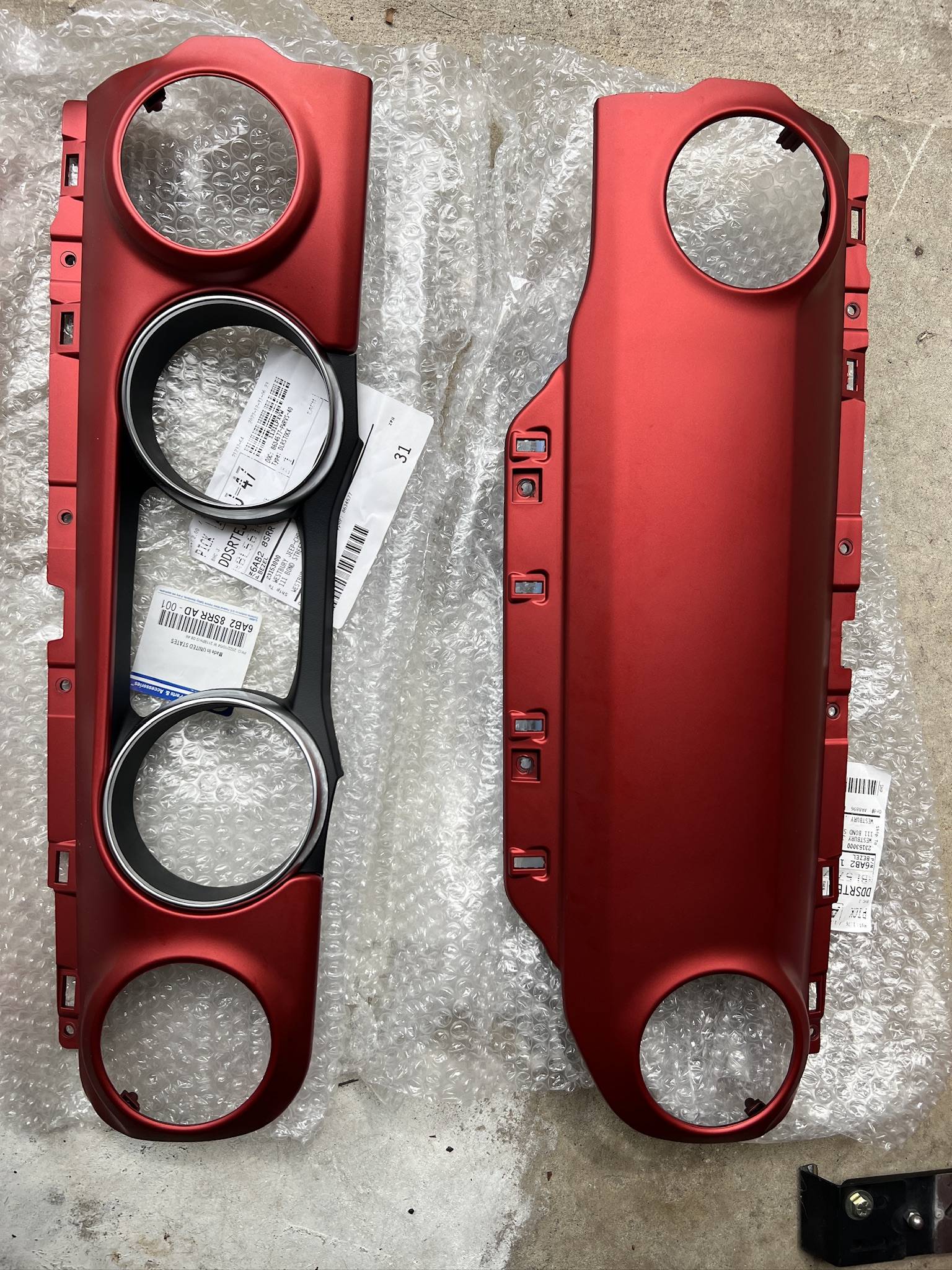 Jeep Wrangler JL Rubicon Red Dash Panels 052C4859-6A62-4C8B-A9D0-0AB636B00A52_1_102_o