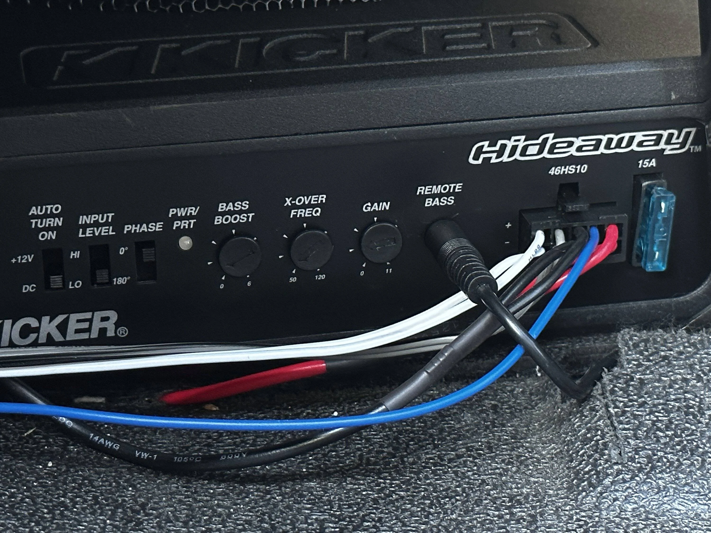 Jeep Wrangler JL Powered subwoofer not working IMG_7891