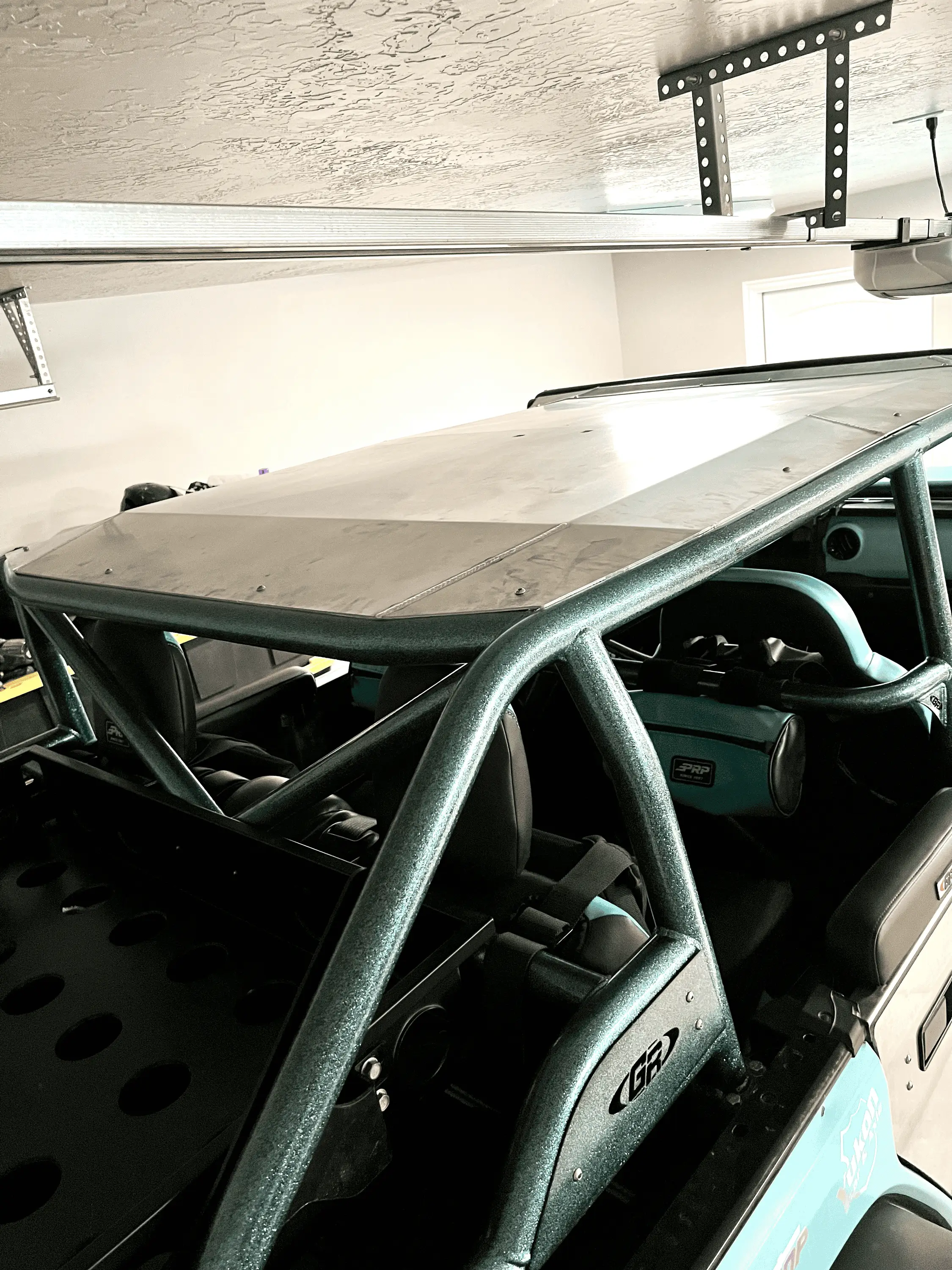 Jeep Wrangler JL GenRight Roll Cage Install tempImageUaleS2