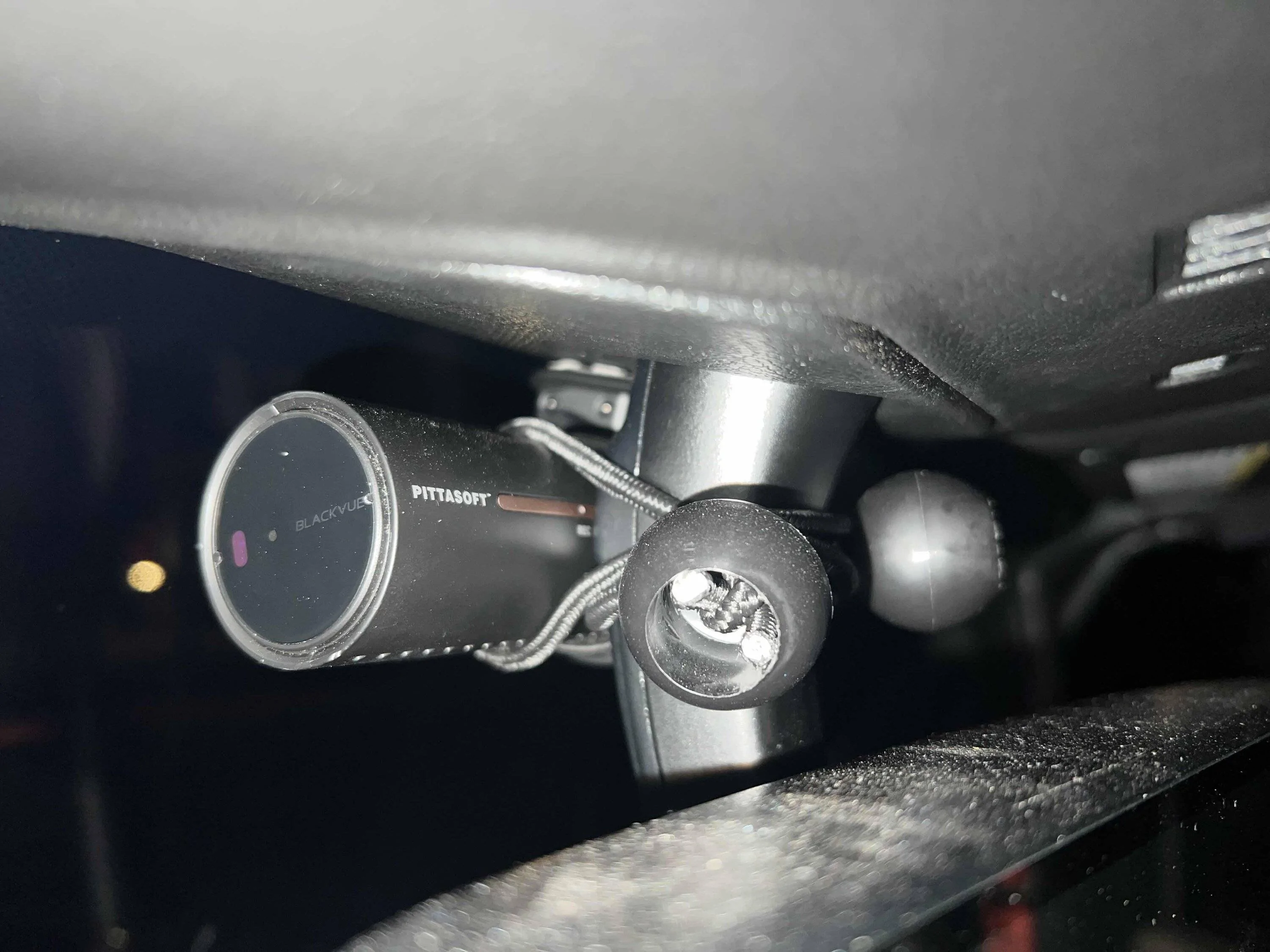 Jeep Wrangler JL Front Trail Cam vs. Dash Cam 1a