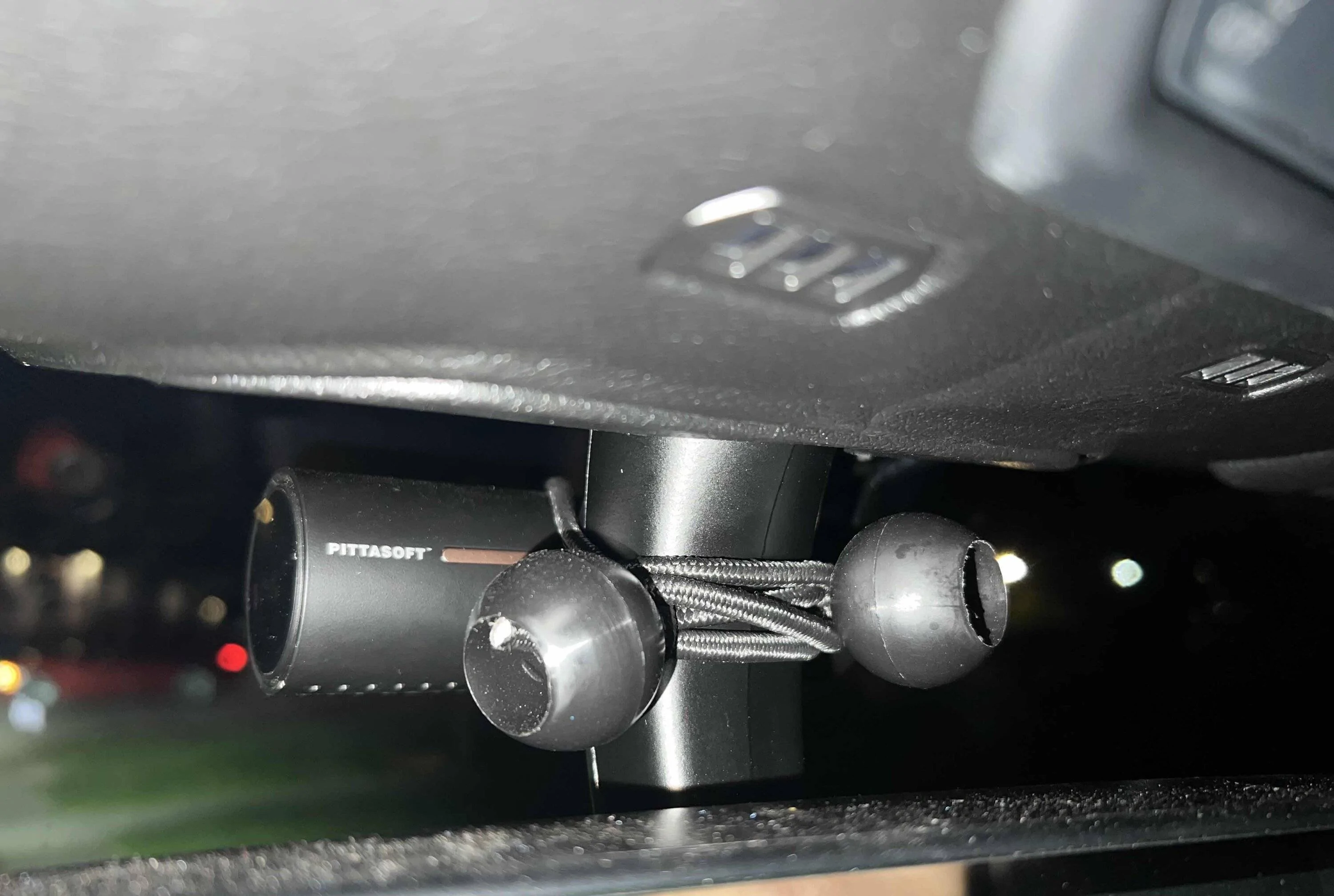 Jeep Wrangler JL Front Trail Cam vs. Dash Cam 1