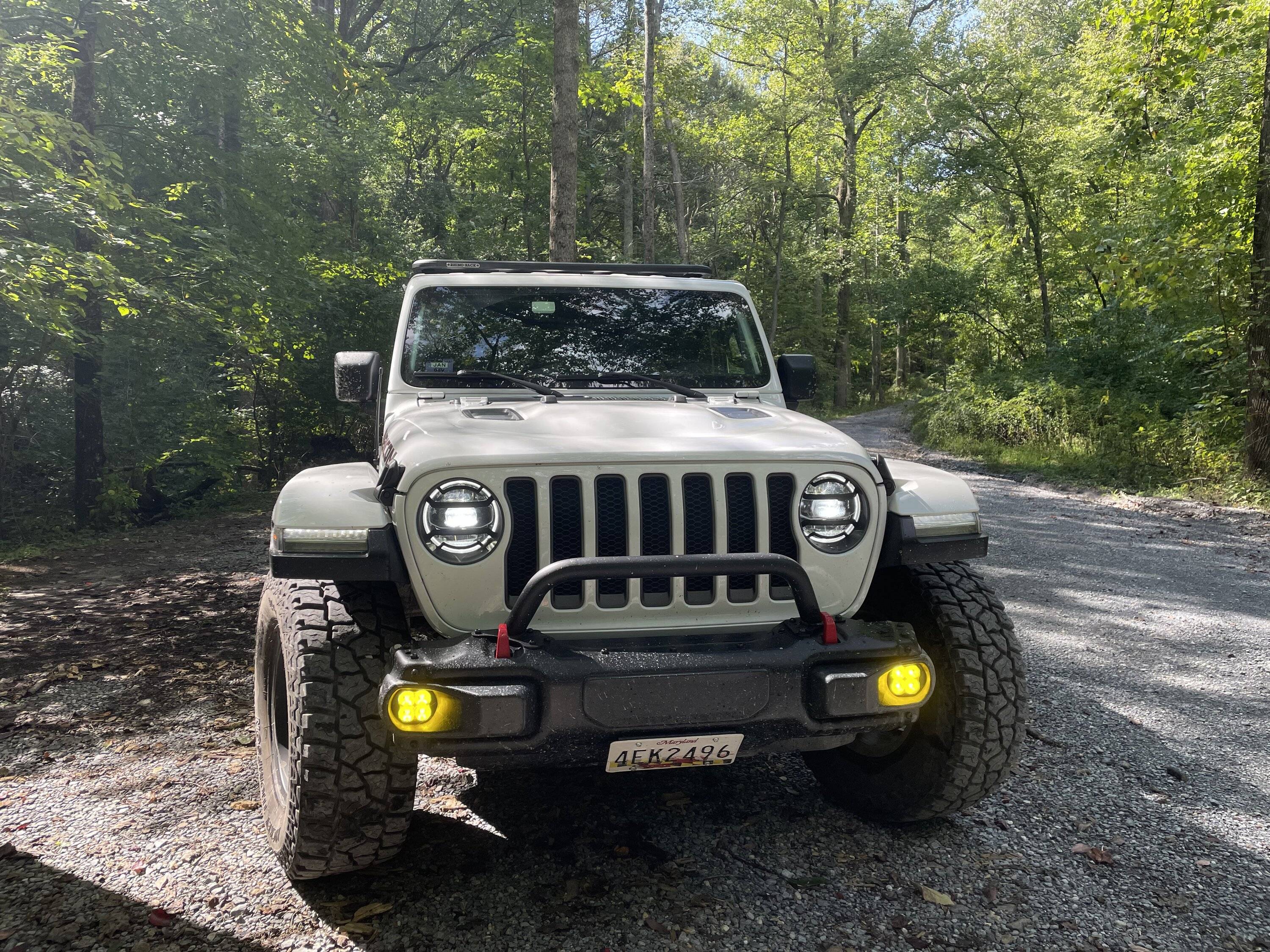 Jeep Wrangler JL Rugged Ridge Headlight Guards IMG_3772