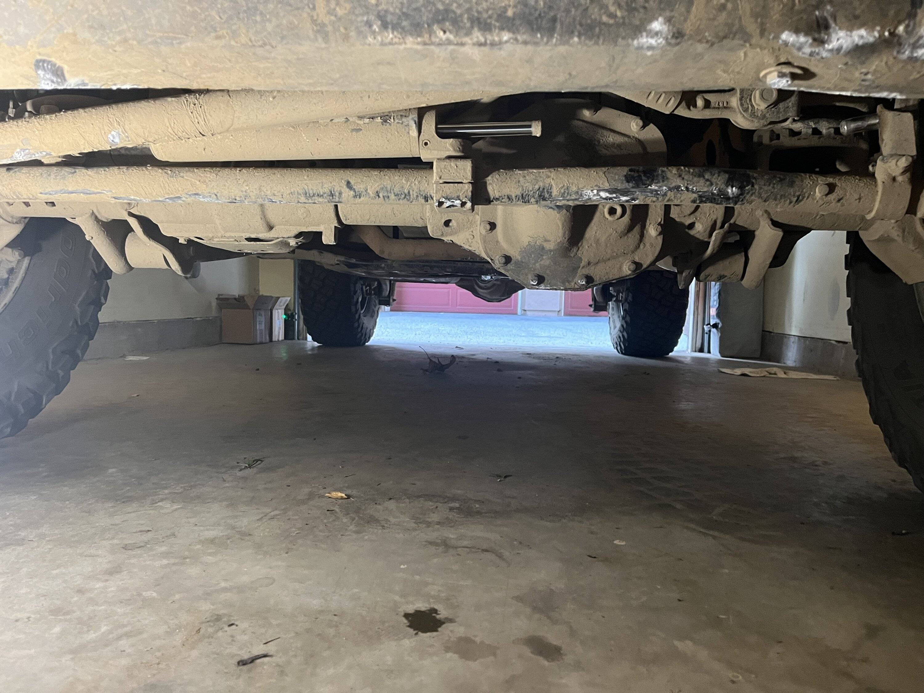 Jeep Wrangler JL Tie rod/stabilizer clamp hitting differential after wheeling? IMG_0863