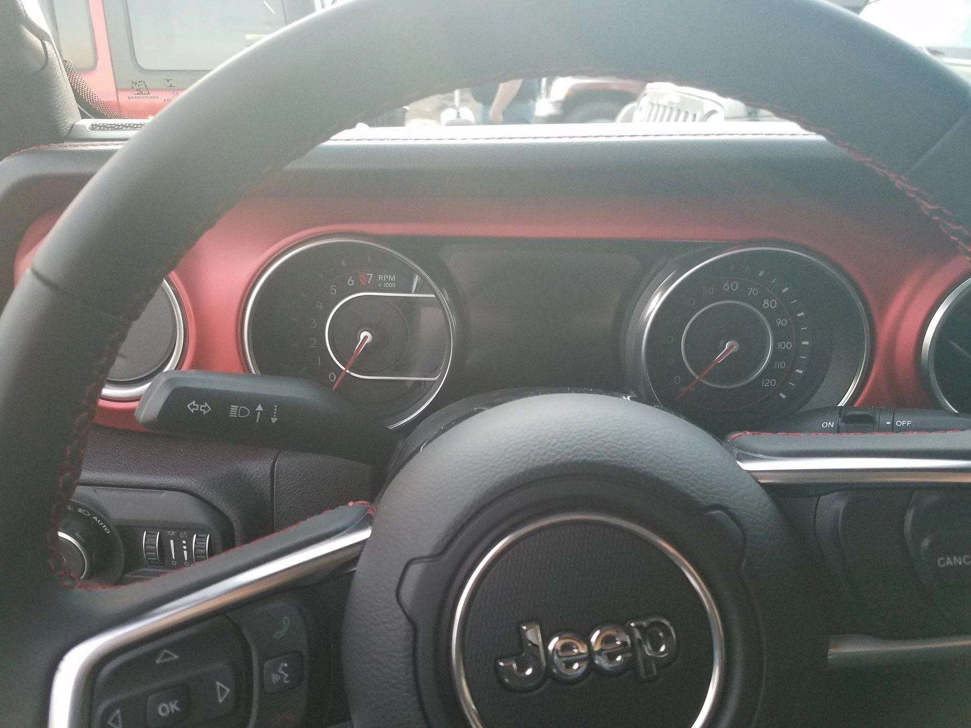 Jeep Wrangler JL Confirmed JL Dealership Arrivals 20180105_164401