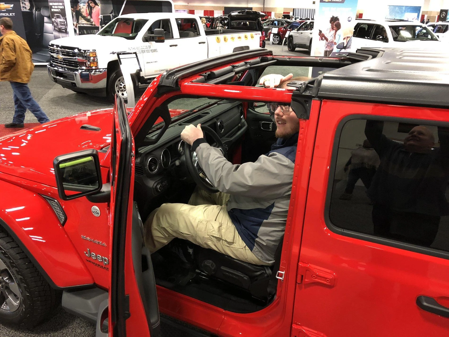 Jeep Wrangler JL Confirmed JL Dealership Arrivals 99BCFB32-3D50-4EA0-B3A6-9D3F1008ECE8