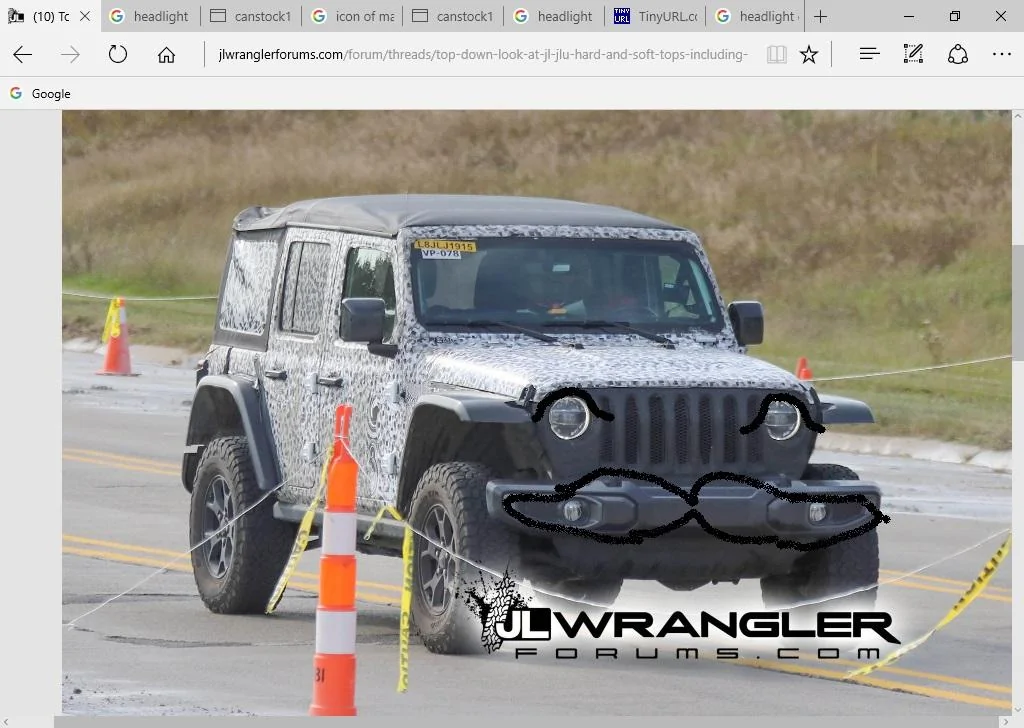 Jeep Wrangler JL Opinion on Rear Cup holders with leather seats! FrenchMoustach
