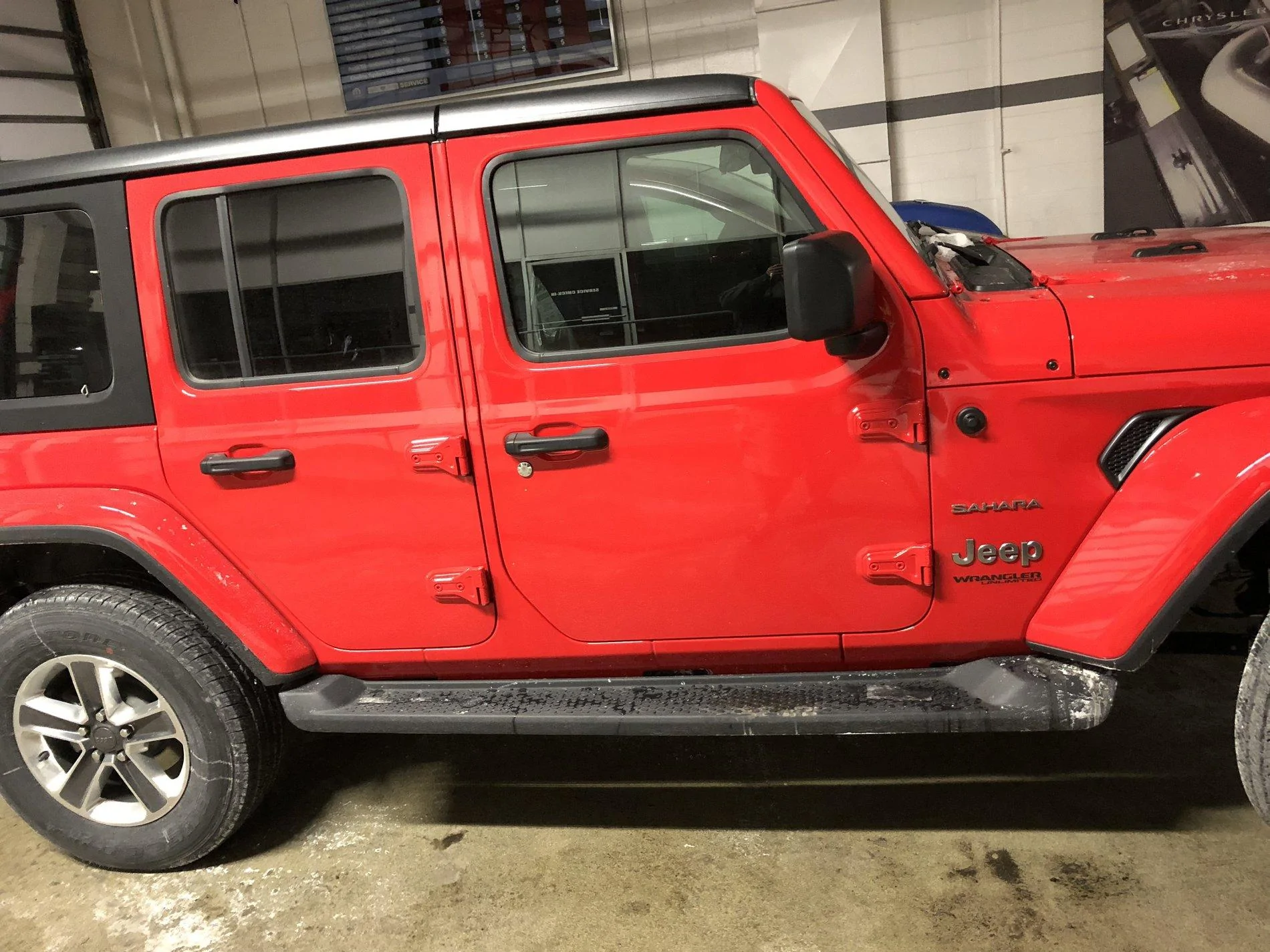 Jeep Wrangler JL FIRECRACKER RED Wrangler JL Club 2CEE6568-E3B0-4FCE-AF2D-E3CF7901DA6F