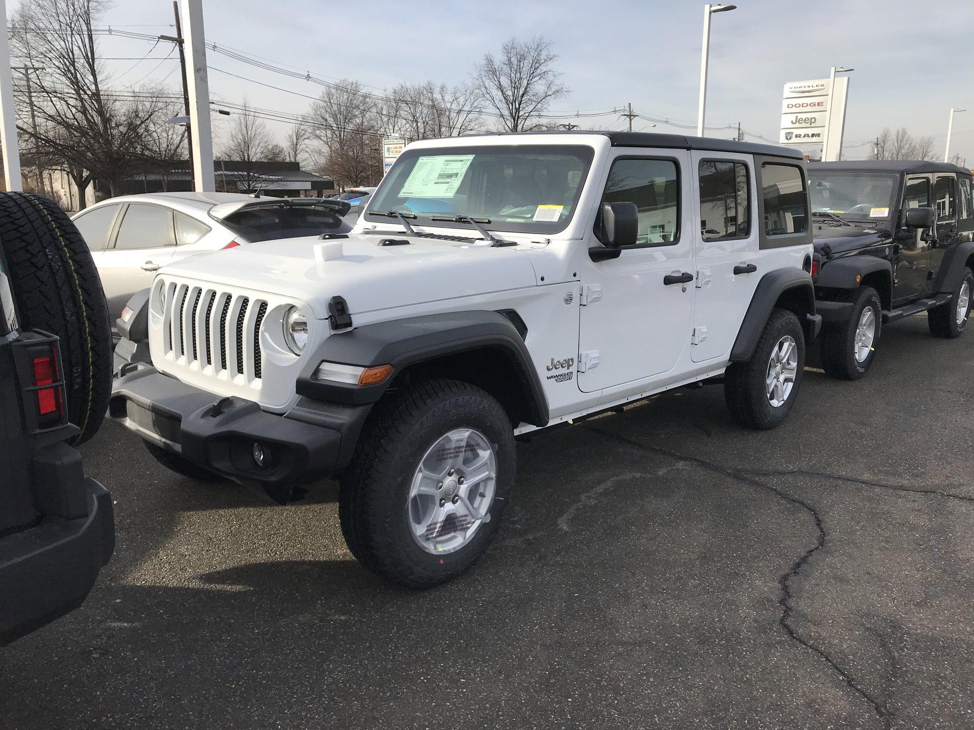 Jeep Wrangler JL Confirmed JL Dealership Arrivals C63BE1FA-F23D-4968-838A-6FB0D517DDDF