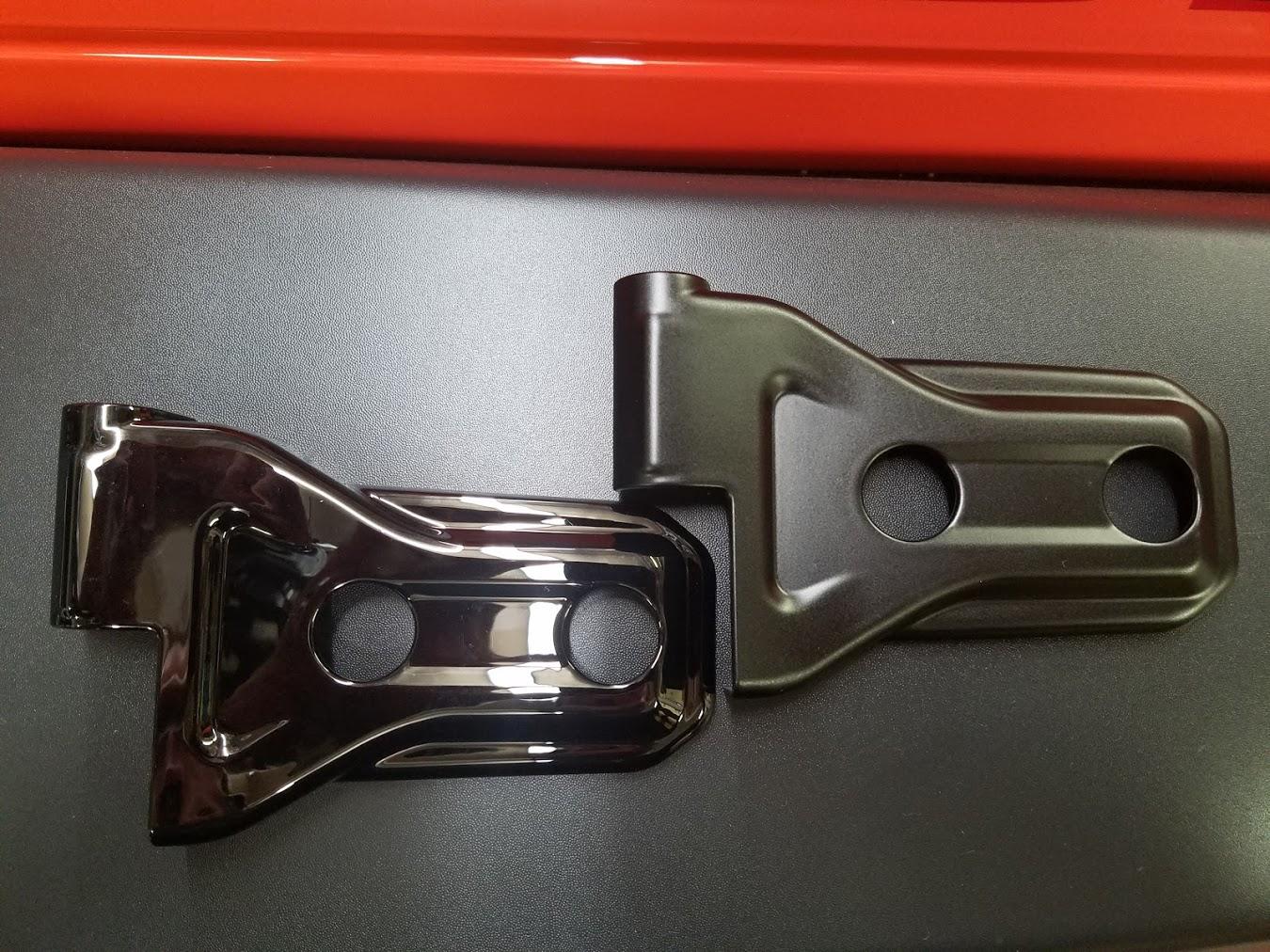 Jeep Wrangler JL Hinge rock chip protection 1RSMMY5kNb_kHDFfAUfU9QjYWK0IEzhN8JycLbWKEj0svpi9xk_6tKs6YAs76Ve0KSizskPB3NH2DhHvX=w1350-h1012-no