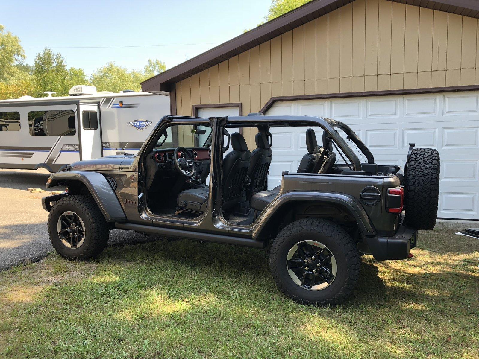 Jeep Wrangler JL What did you do TO your Jeep JL today? topless (1)