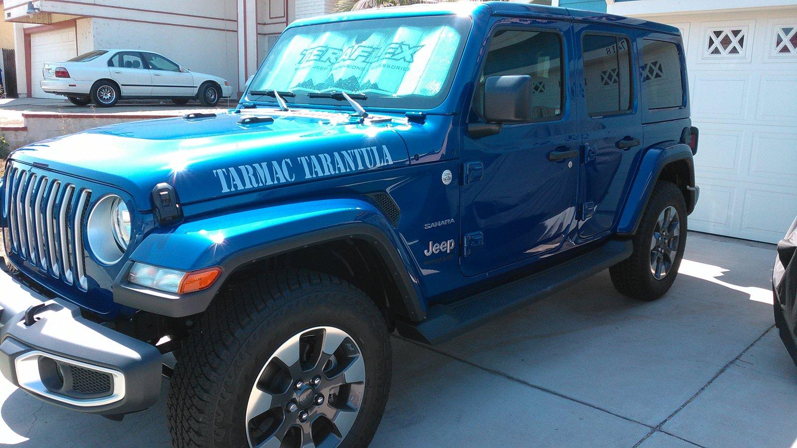 Jeep Wrangler JL Stupid grill question KIMG0898.JPG