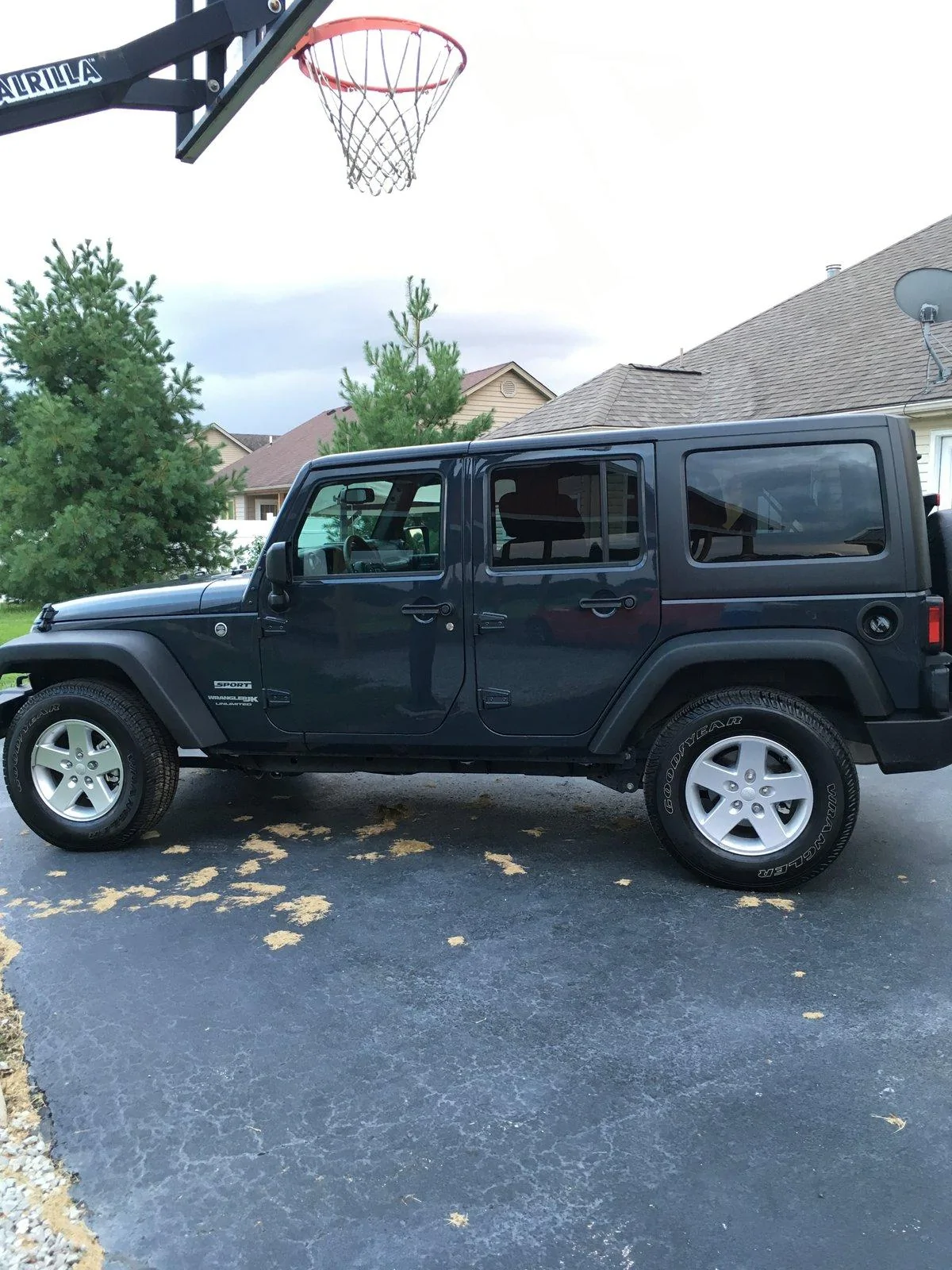 Jeep Wrangler JL First Jeep. Whistling noise while driving. 4A6268D9-5C77-4B24-9702-A303240B151B