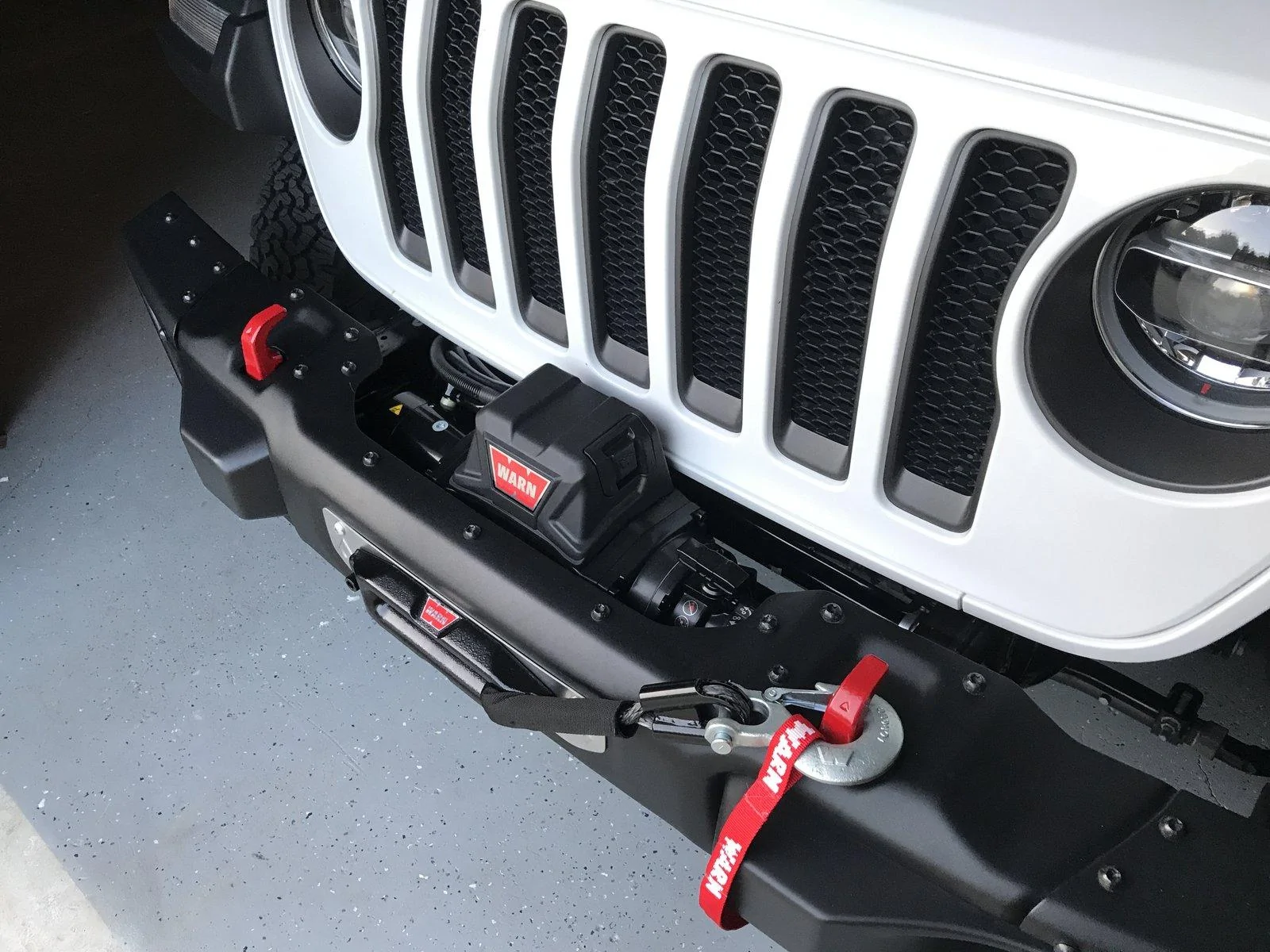 Jeep Wrangler JL JL Winch Install - Warn VR8-S and Artec Winch Plate IMG_4124