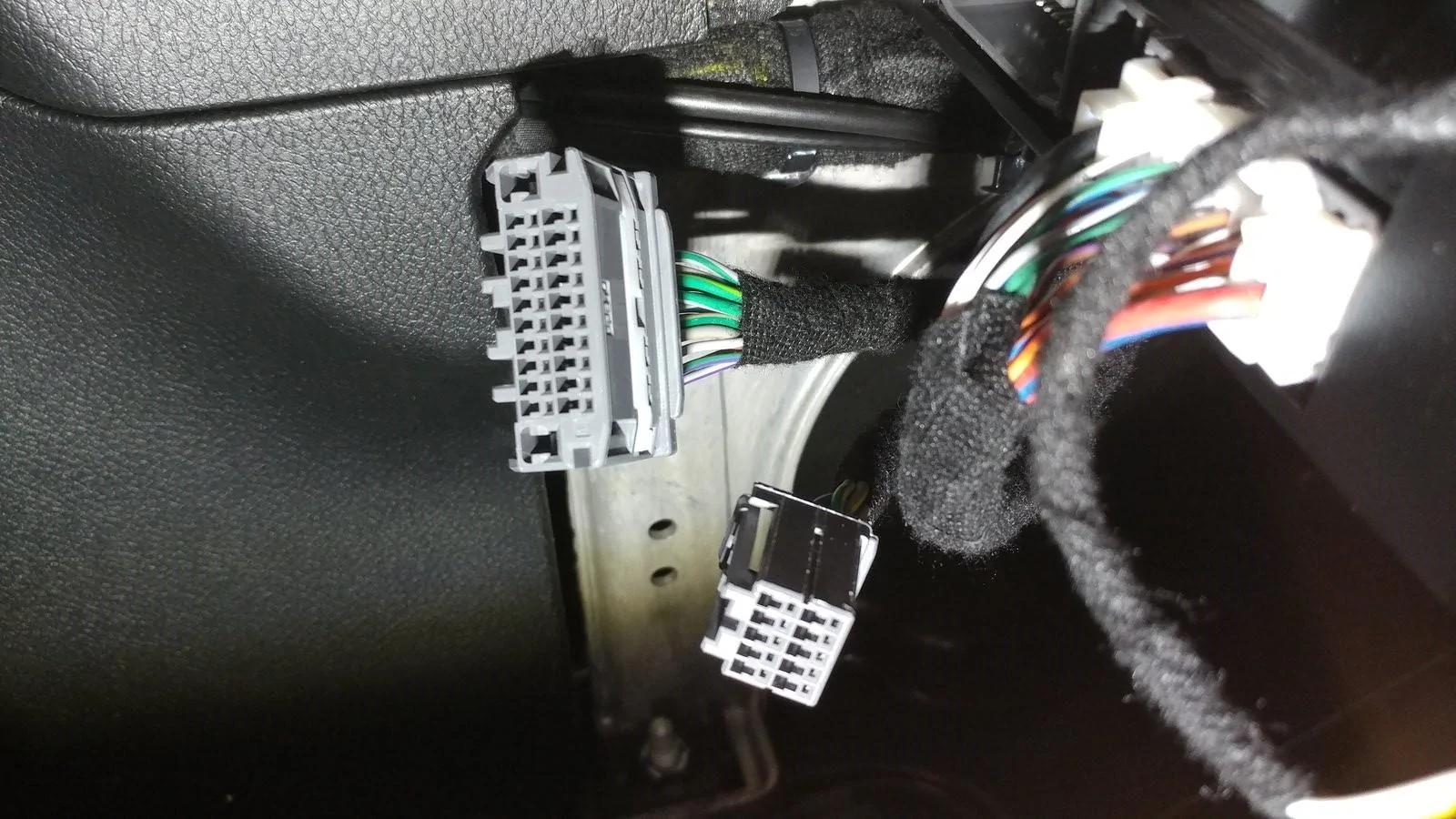 Jeep Wrangler JL Adding an Aftermarket Amp(s) Premium Amp Wires