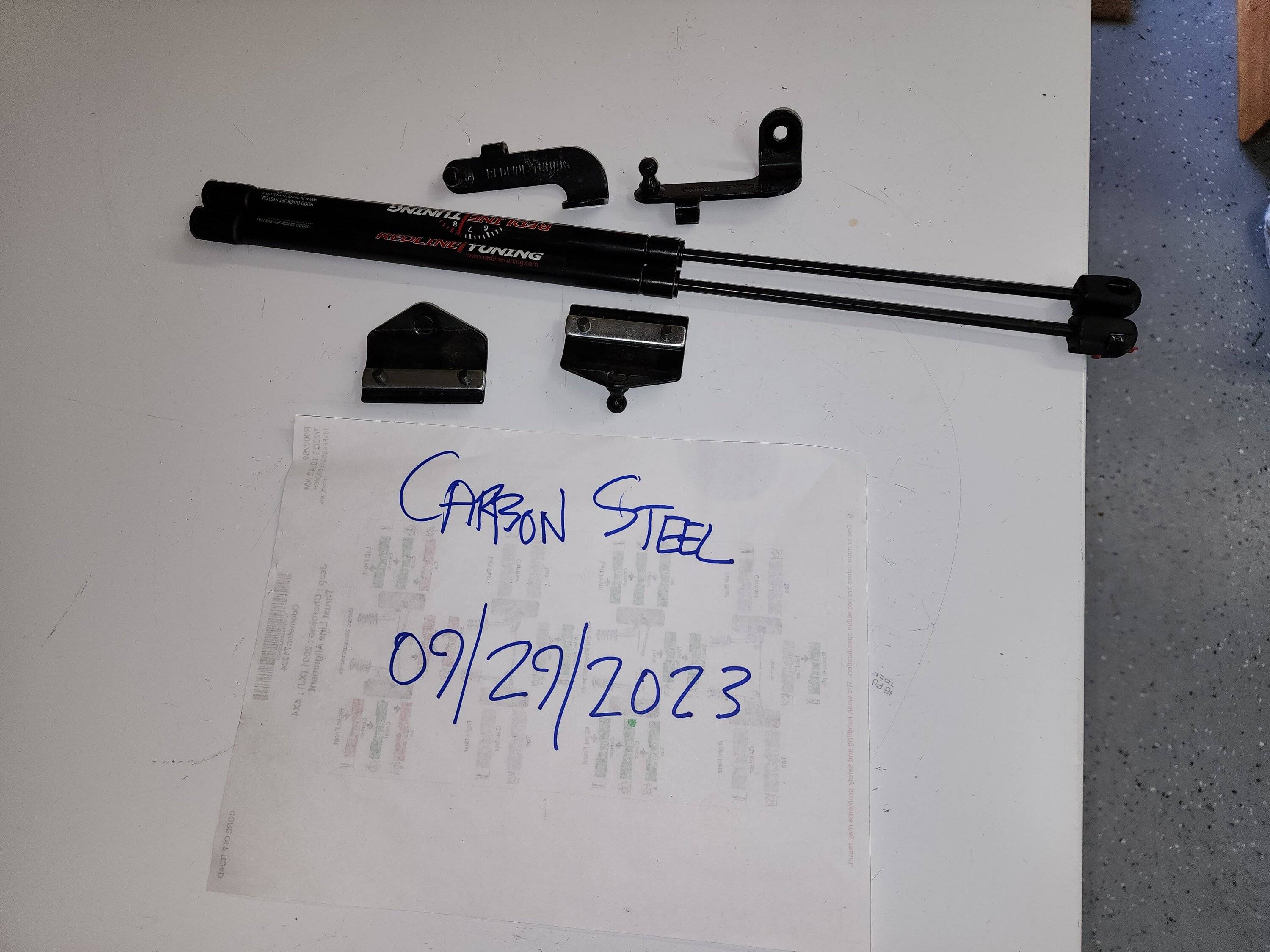 Jeep Wrangler JL Redline Tuning Hood Struts 20230929_092450