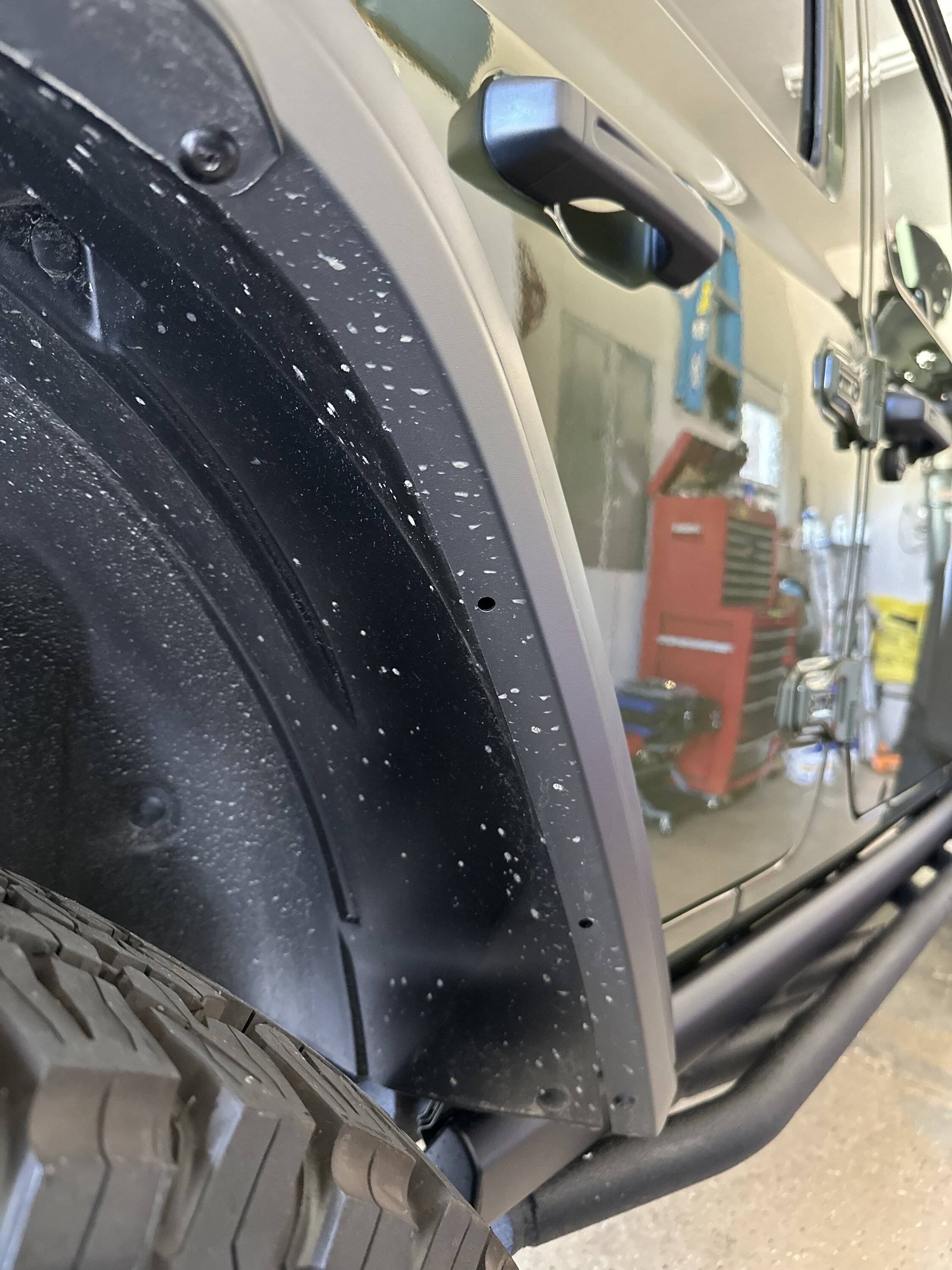 Jeep Wrangler JL 2024 Wheel Liner Pins IMG_0058