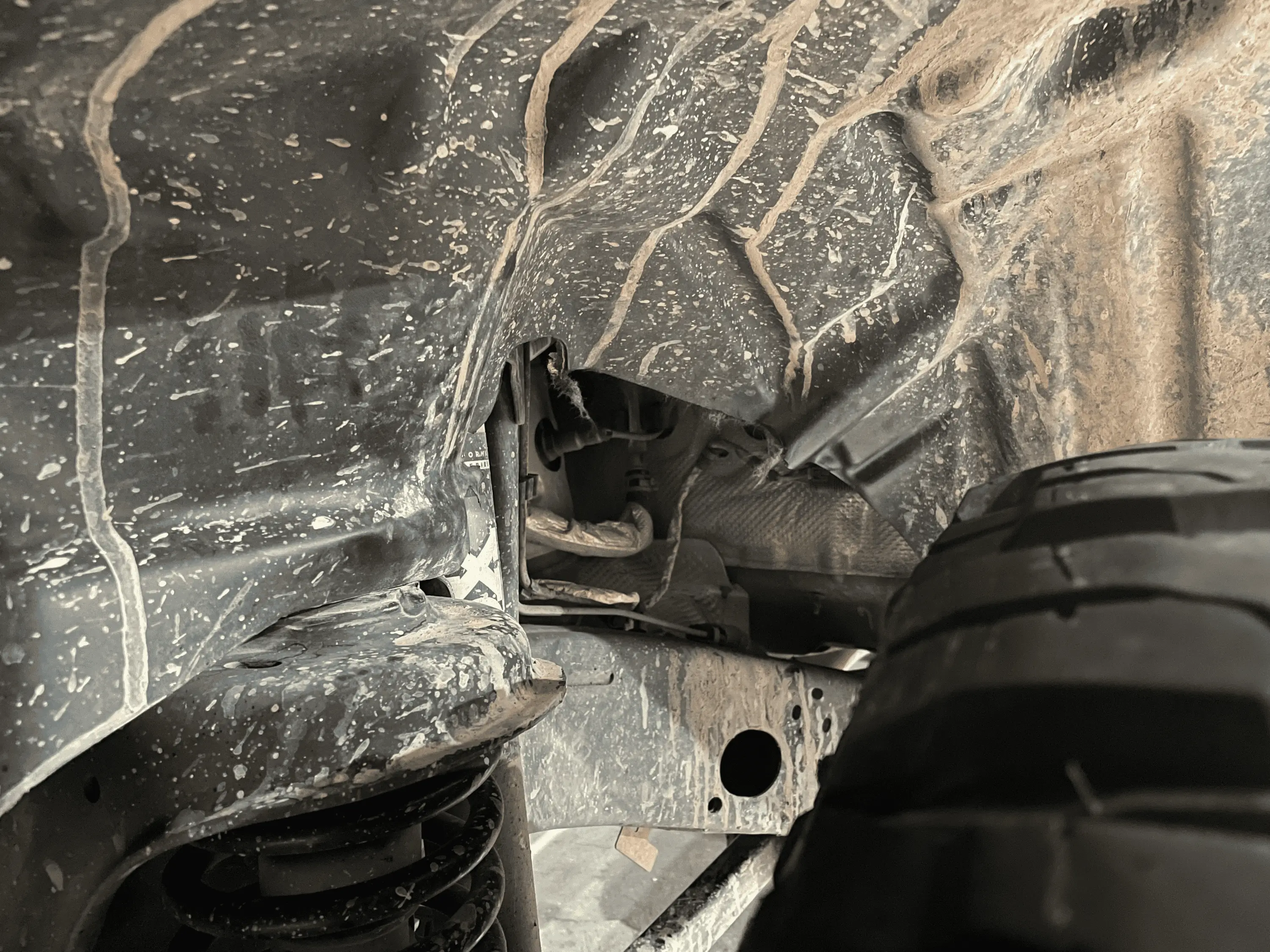 Jeep Wrangler JL Self-clearancing OEM fender liners. Just add wind. DriversFenderliner1