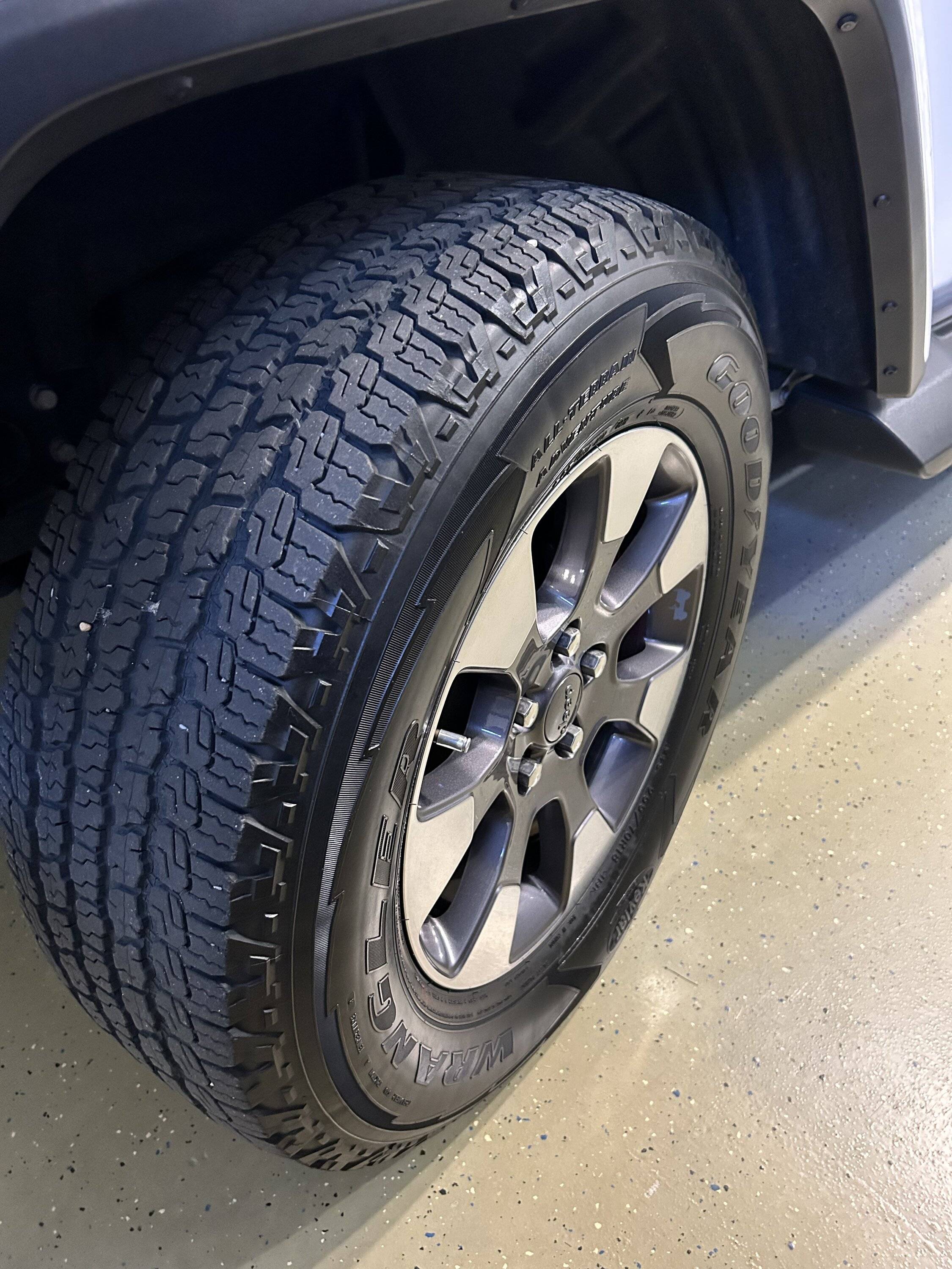 Jeep Wrangler JL Beach Tires IMG_3303