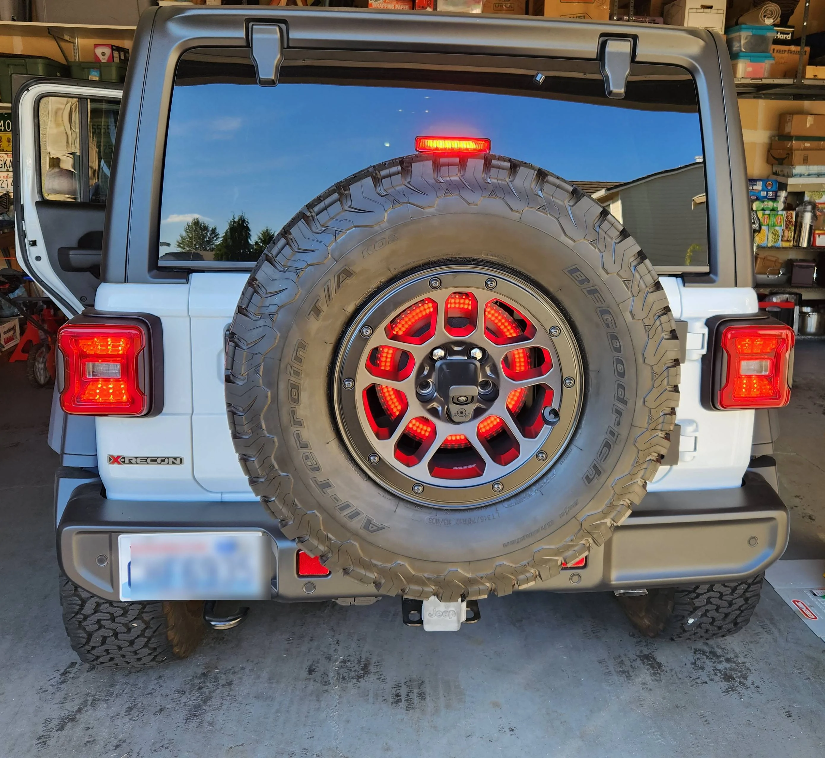 Jeep Wrangler JL LED, Spare tire, brake light ring. 2023-10-01 15.06.44 - cropped