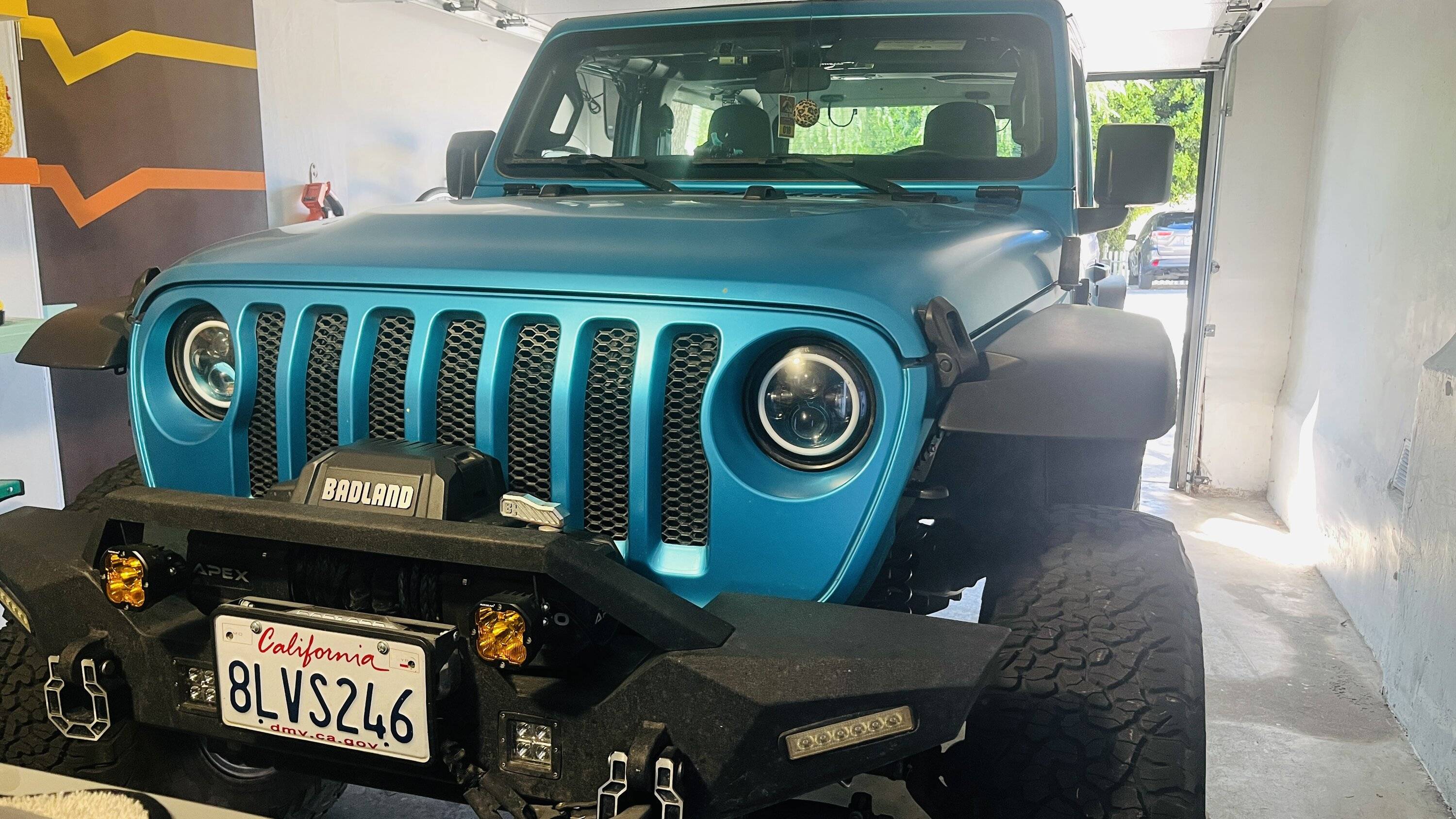 Jeep Wrangler JL Fender indecision....thoughts? IMG_2069