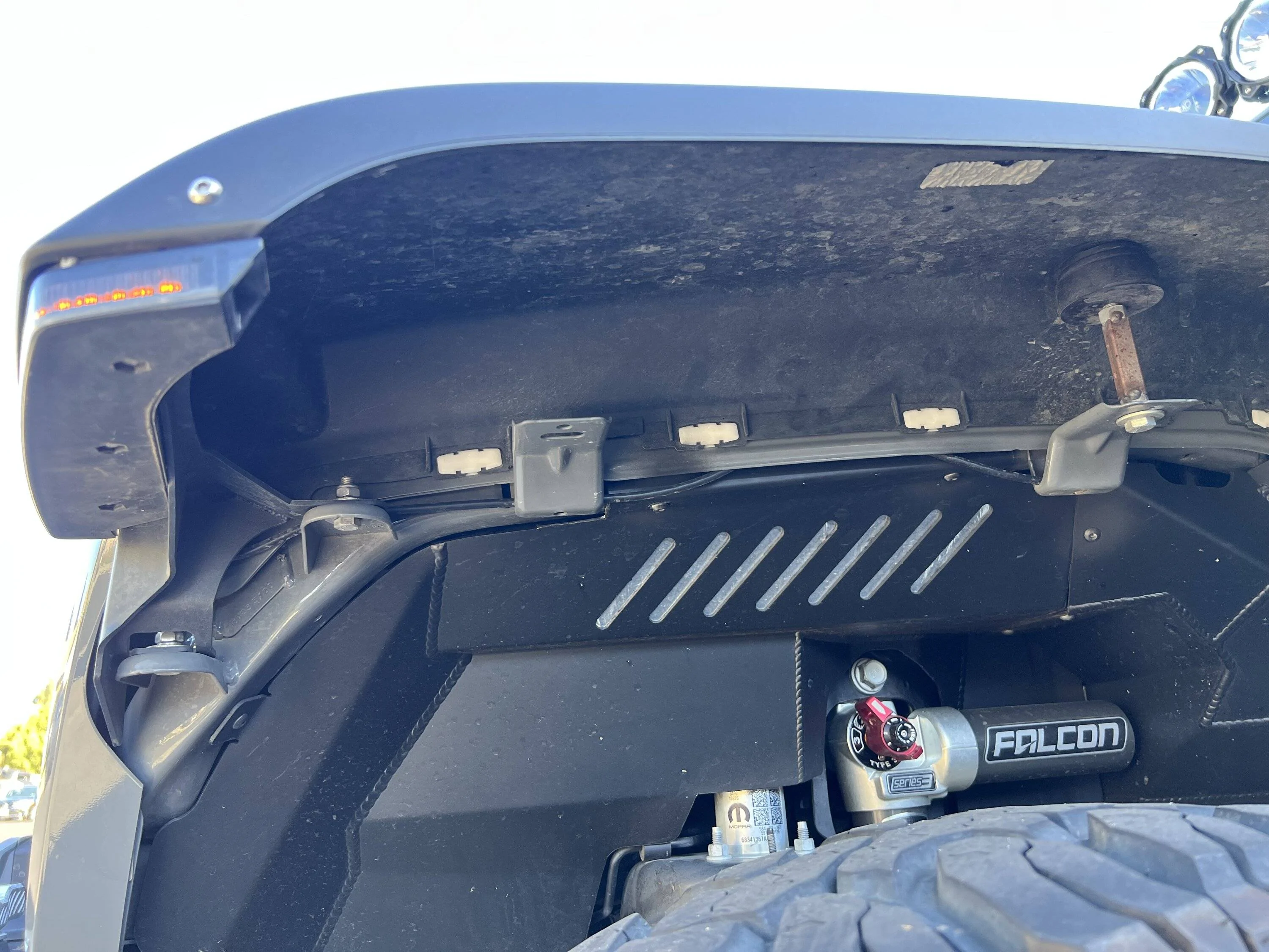 Jeep Wrangler JL Fender Chop - Replacement Fender Trim Options? IMG_5726