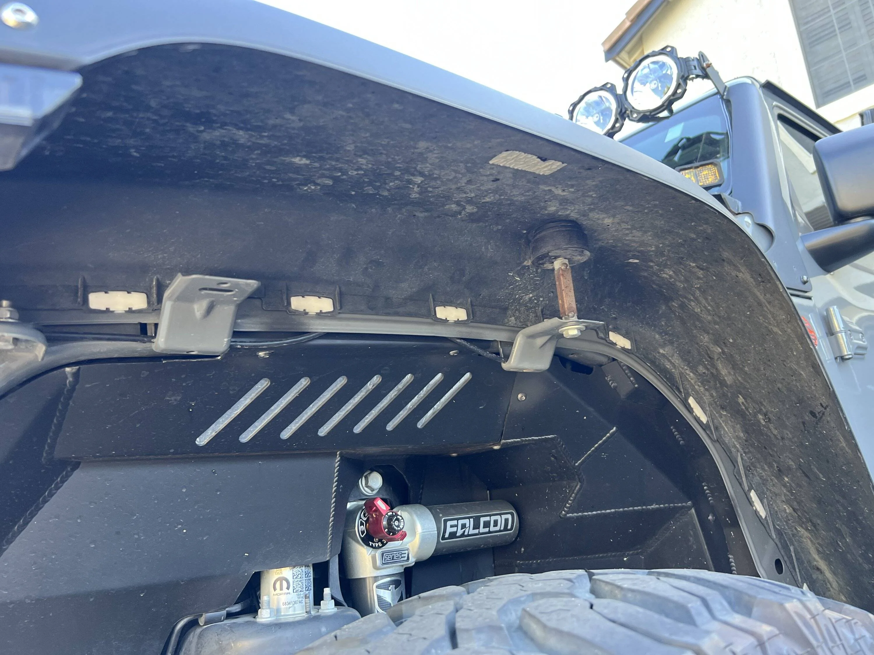 Jeep Wrangler JL Fender Chop - Replacement Fender Trim Options? IMG_5727