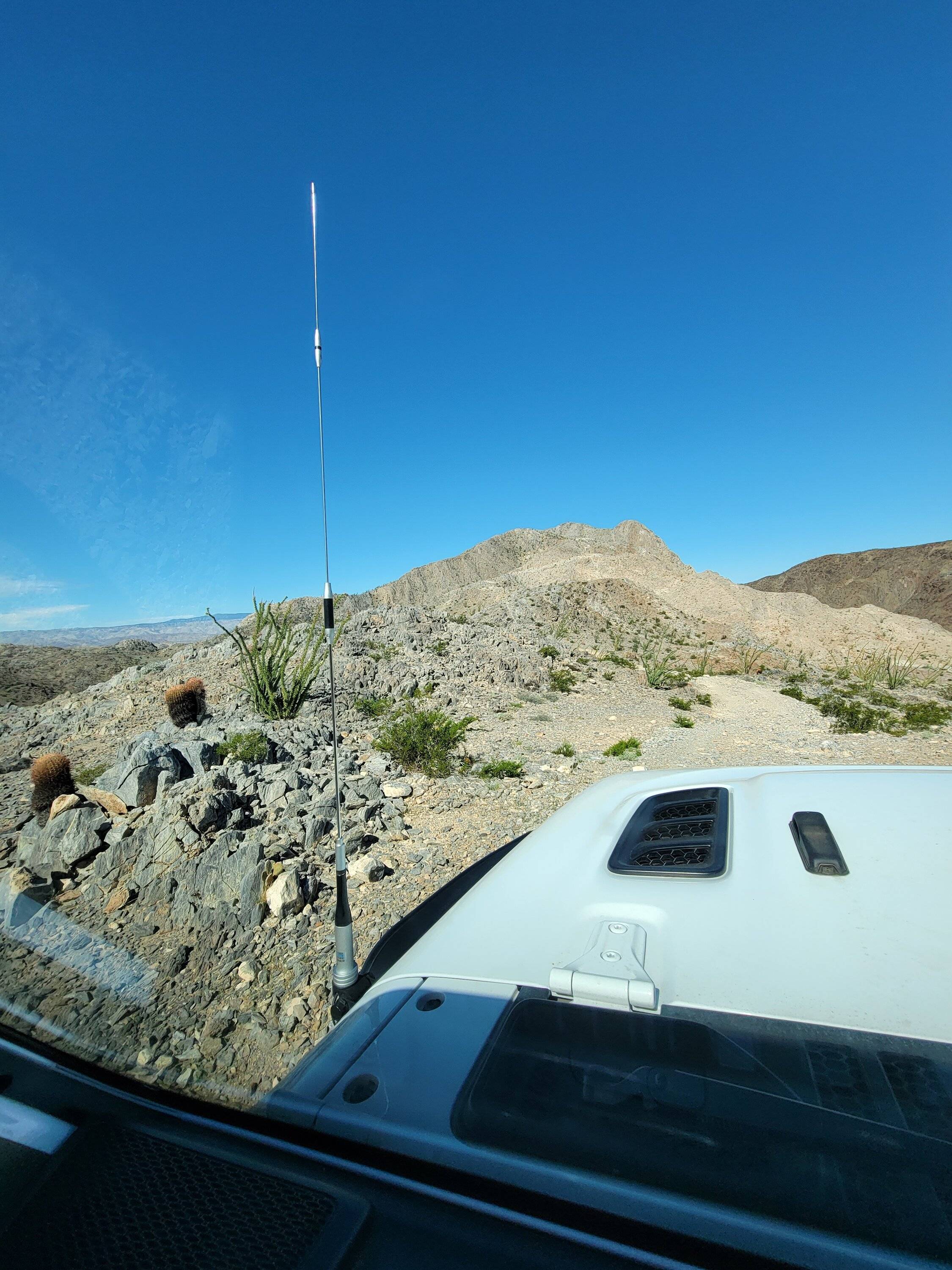 Jeep Wrangler JL Carizzo Mountain conditions 20231007_103308