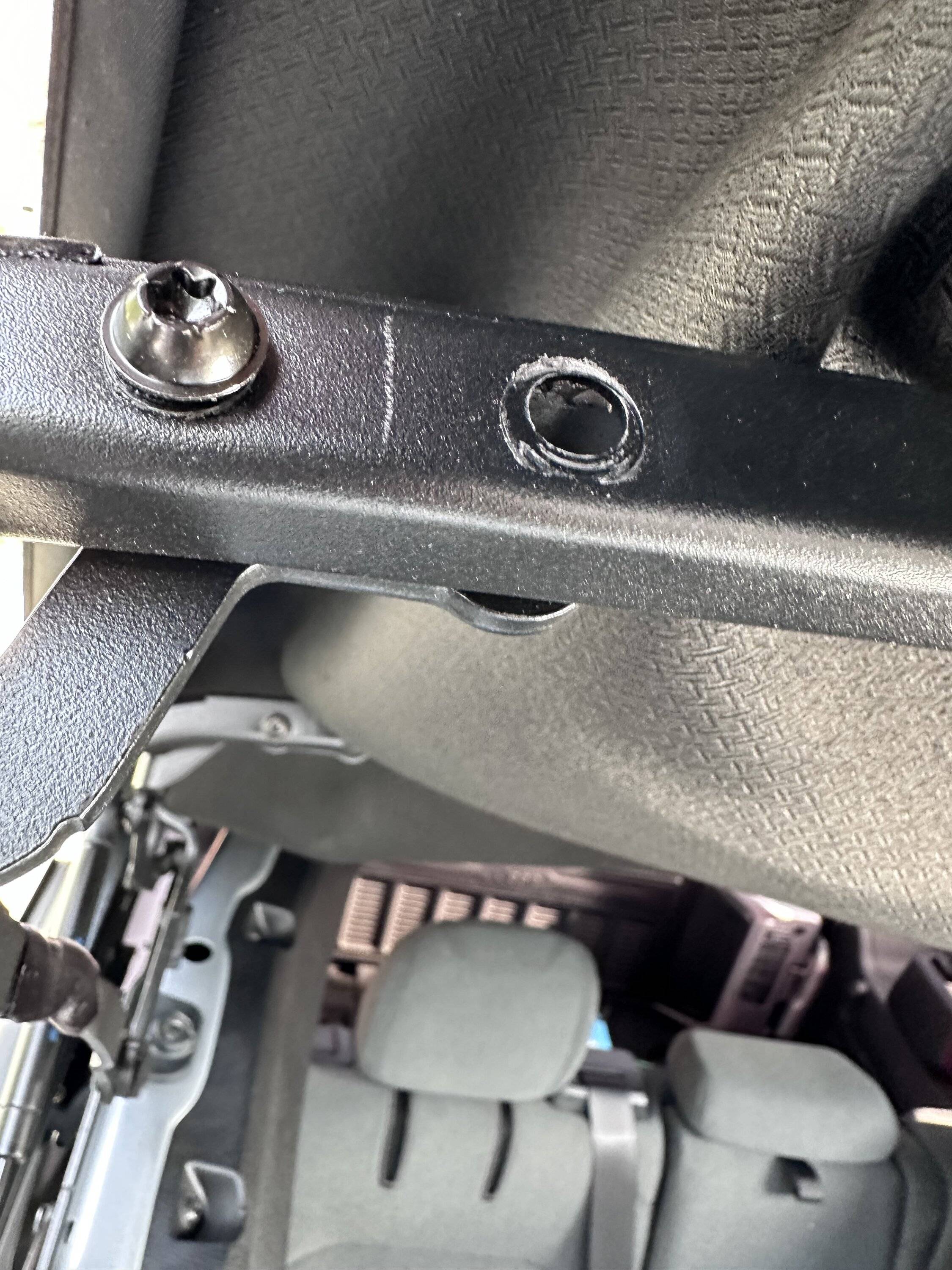 Jeep Wrangler JL Help - adjusting new soft top rubbing/rattling? IMG_2807