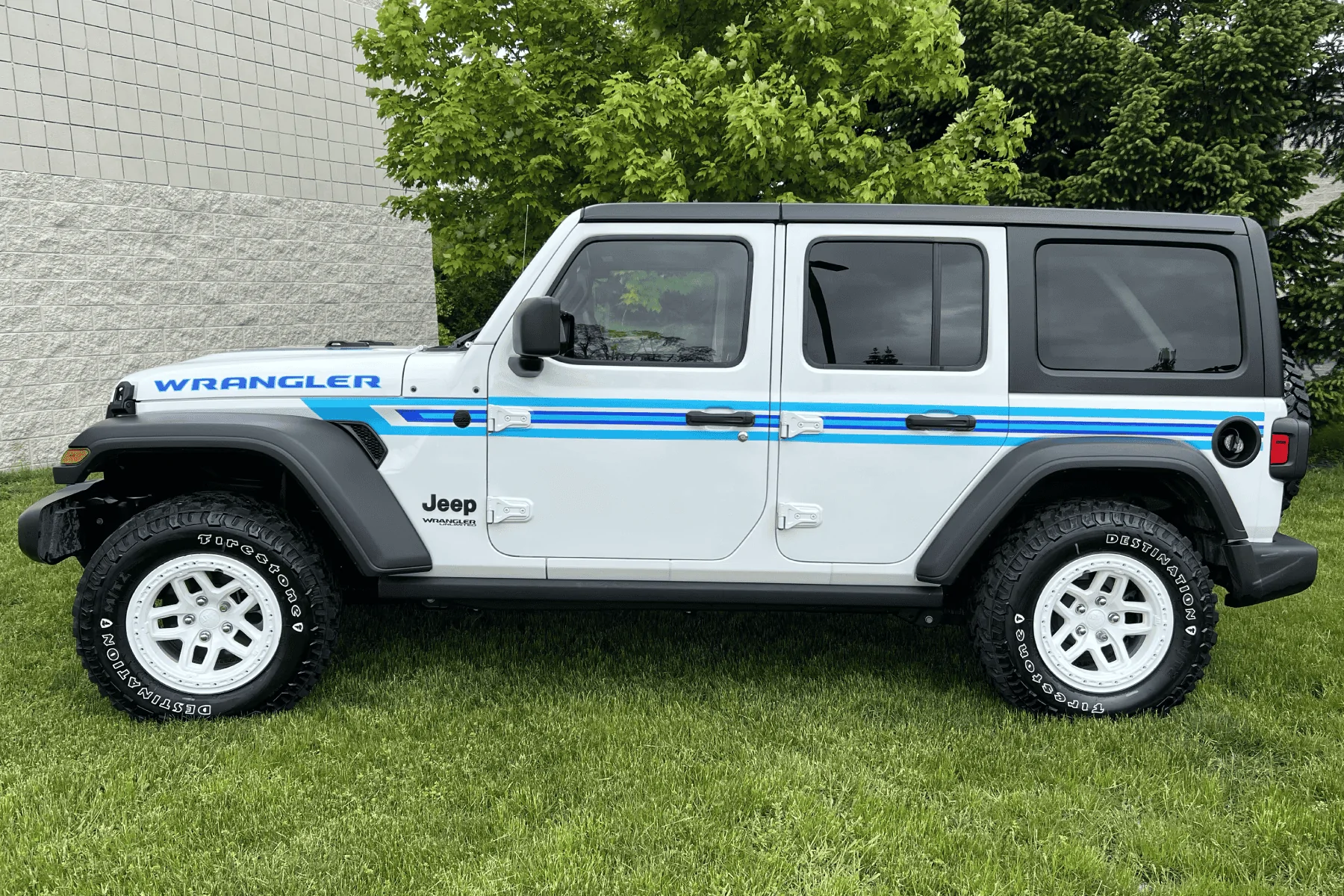 Jeep Wrangler JL Yes or No Retro Graphics IMG_4271-02