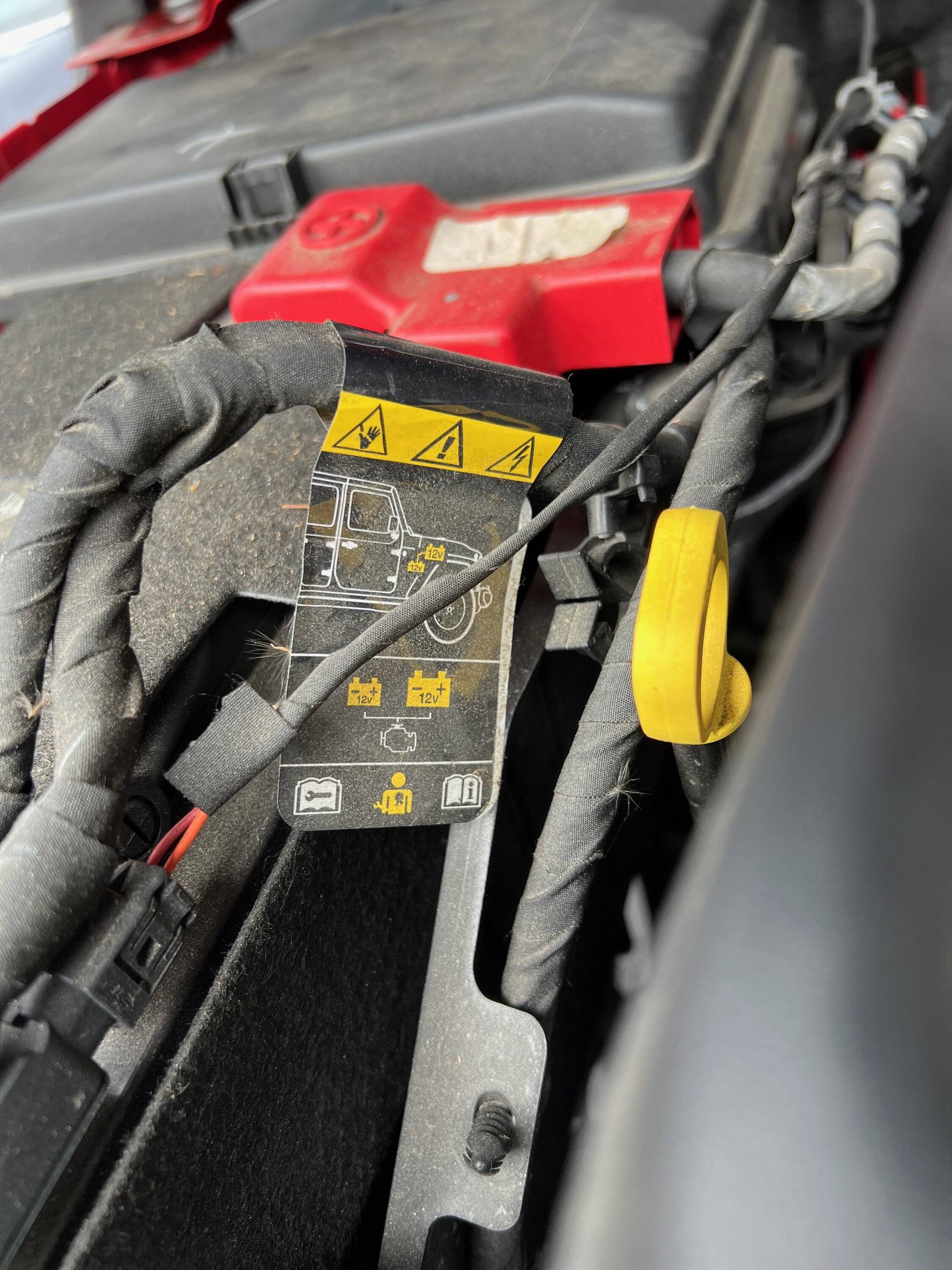 Jeep Wrangler JL Aux. Battery - How do I know Two 12V Batteries