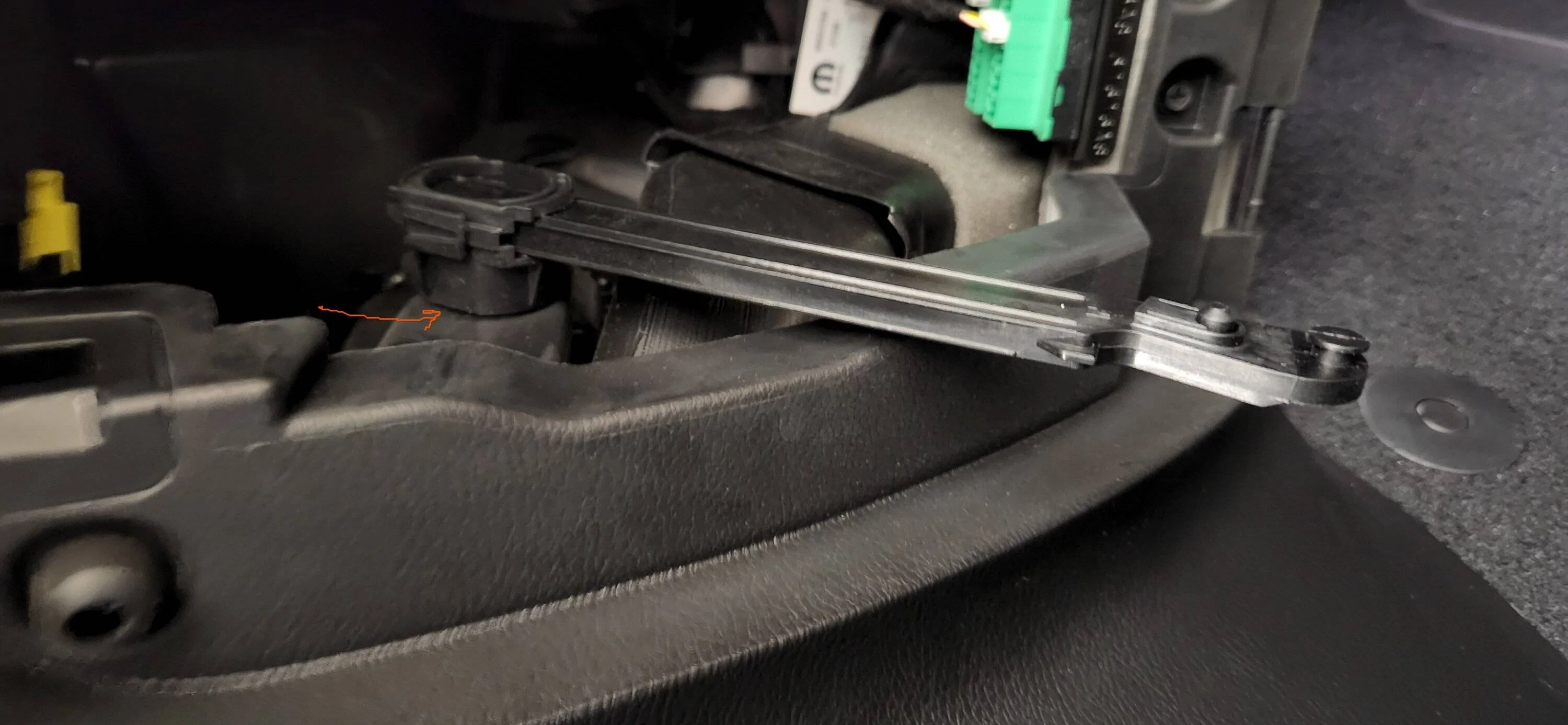 Jeep Wrangler JL Leftover piece ??? opipo