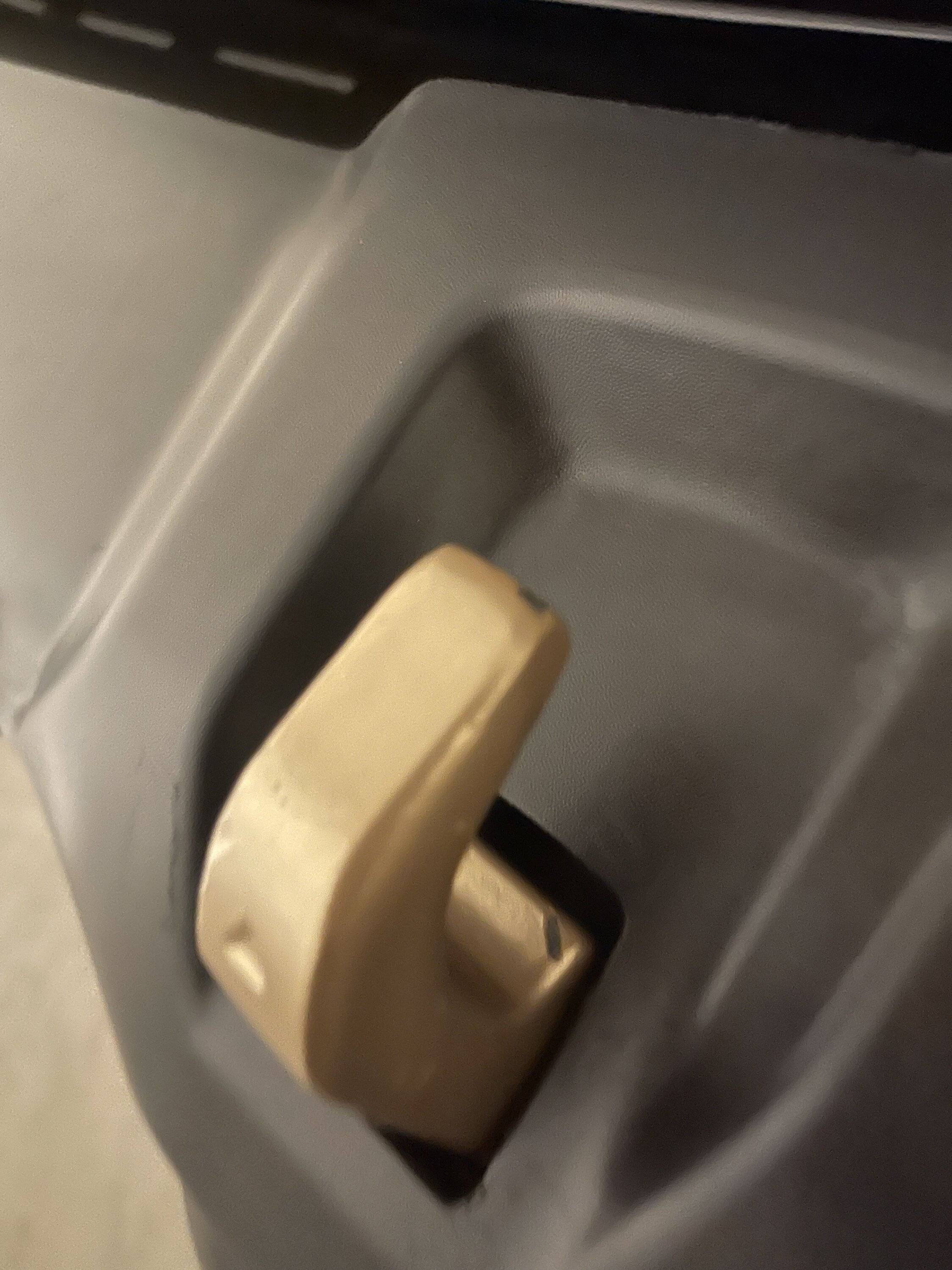 Jeep Wrangler JL 392 Bronze hook accent color IMG_6615