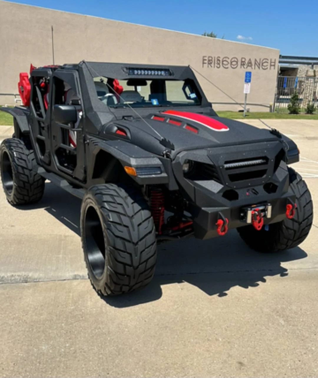 Jeep Wrangler JL Is this a Mad Max Angry Grill? Screenshot_20231017_130110_Chrom
