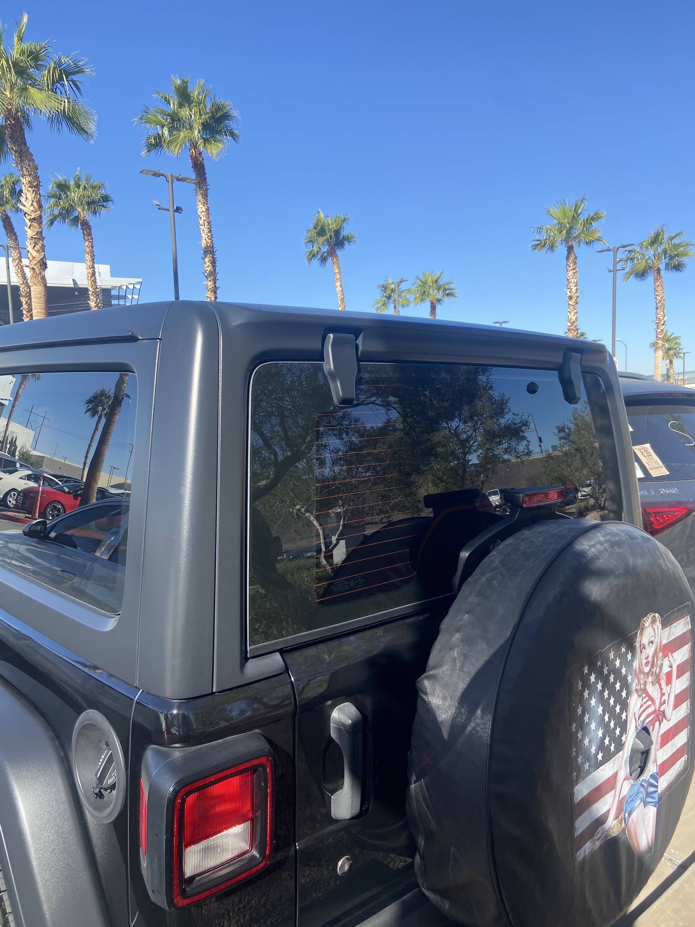 Jeep Wrangler JL Selling 2 door hardtop IMG_2606