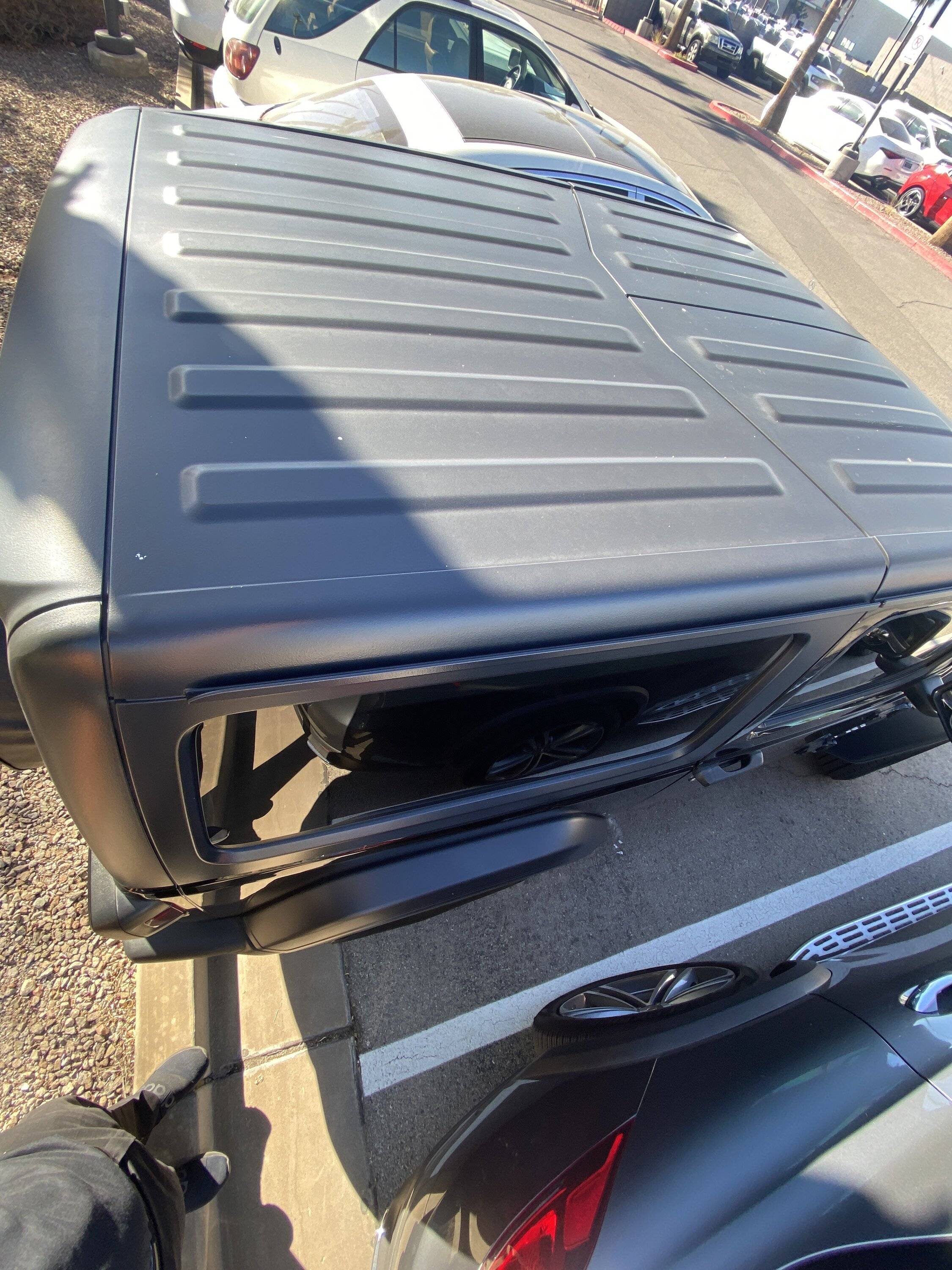 Jeep Wrangler JL Selling 2 door hardtop IMG_2609