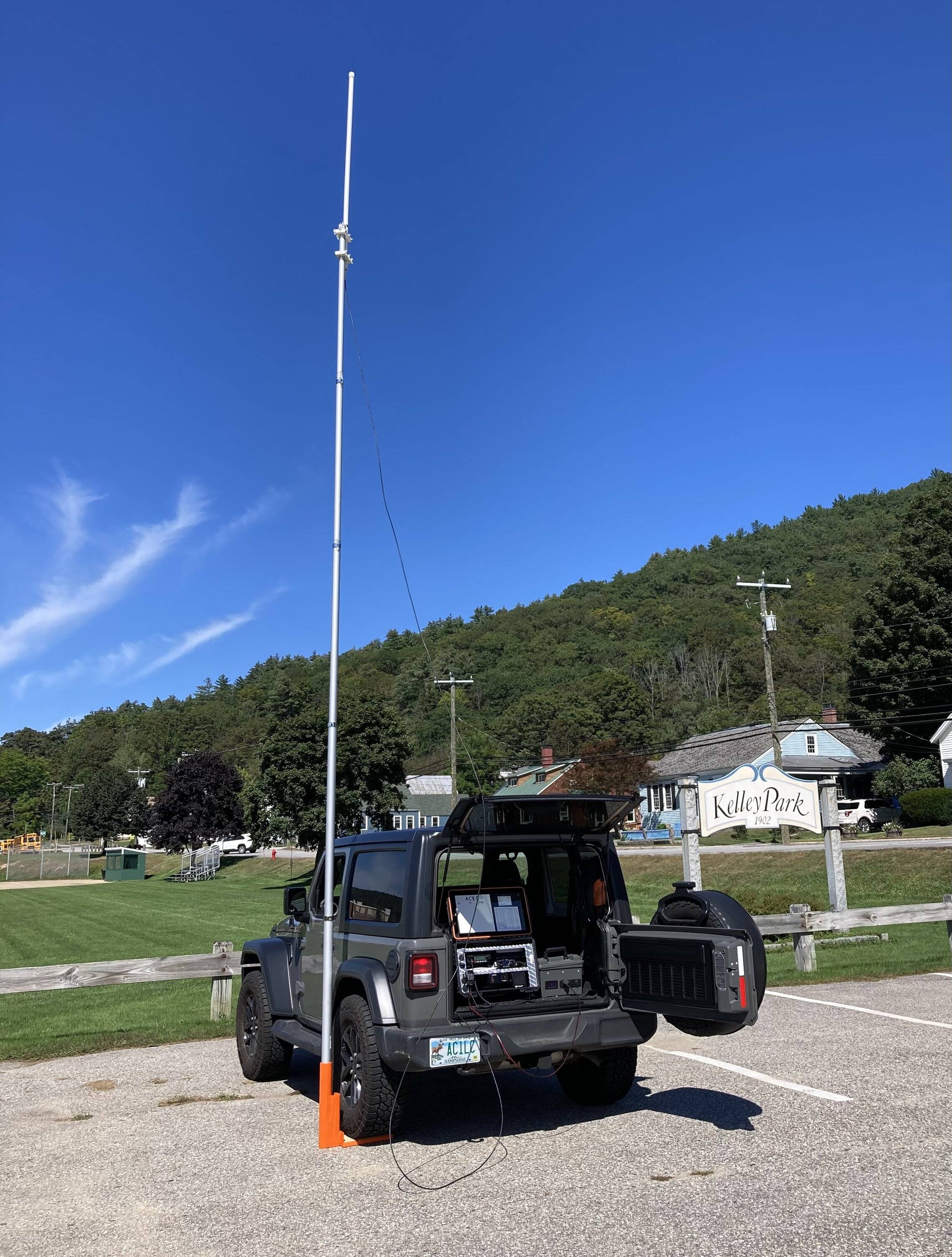 Jeep Wrangler JL Ham radio antenna relocation IMG_3471