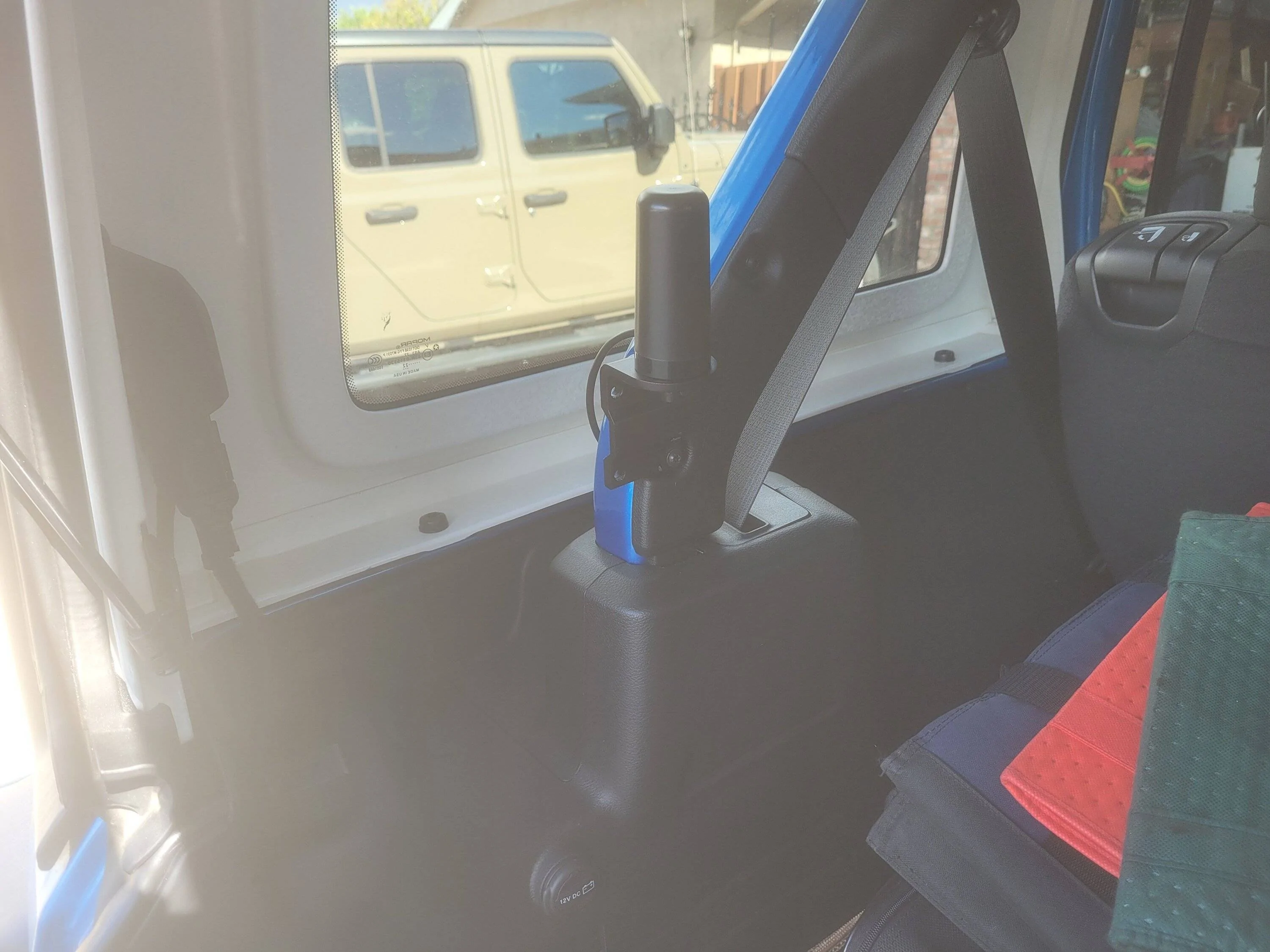 Jeep Wrangler JL Mounting location for GMRS antenna gmrsantenna