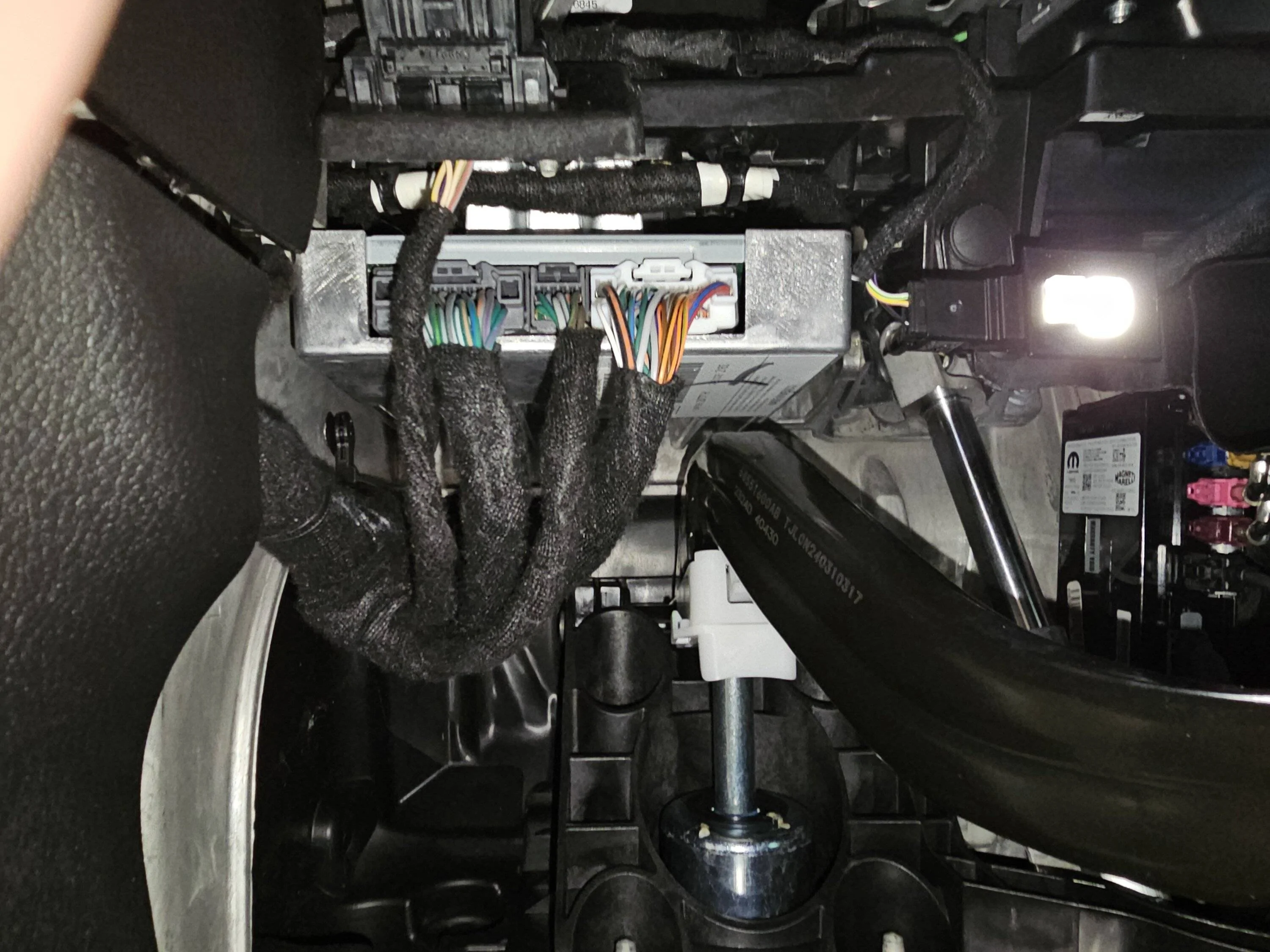 Jeep Wrangler JL No security module in 2024 Wranglers? 20231025_095718