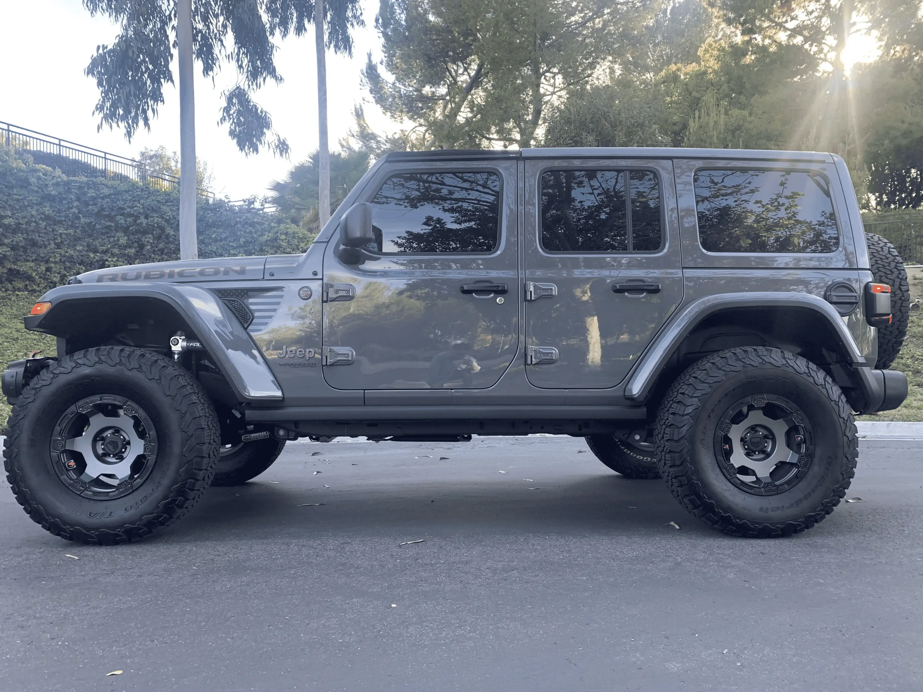 Jeep Wrangler JL 35's vs 33's 1686146981020-png